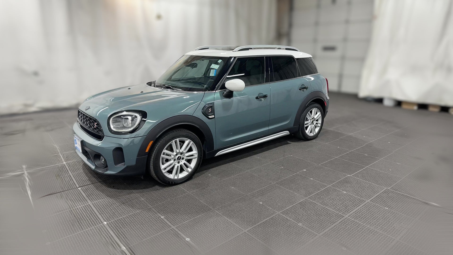 2023 MINI Countryman vehicle photo