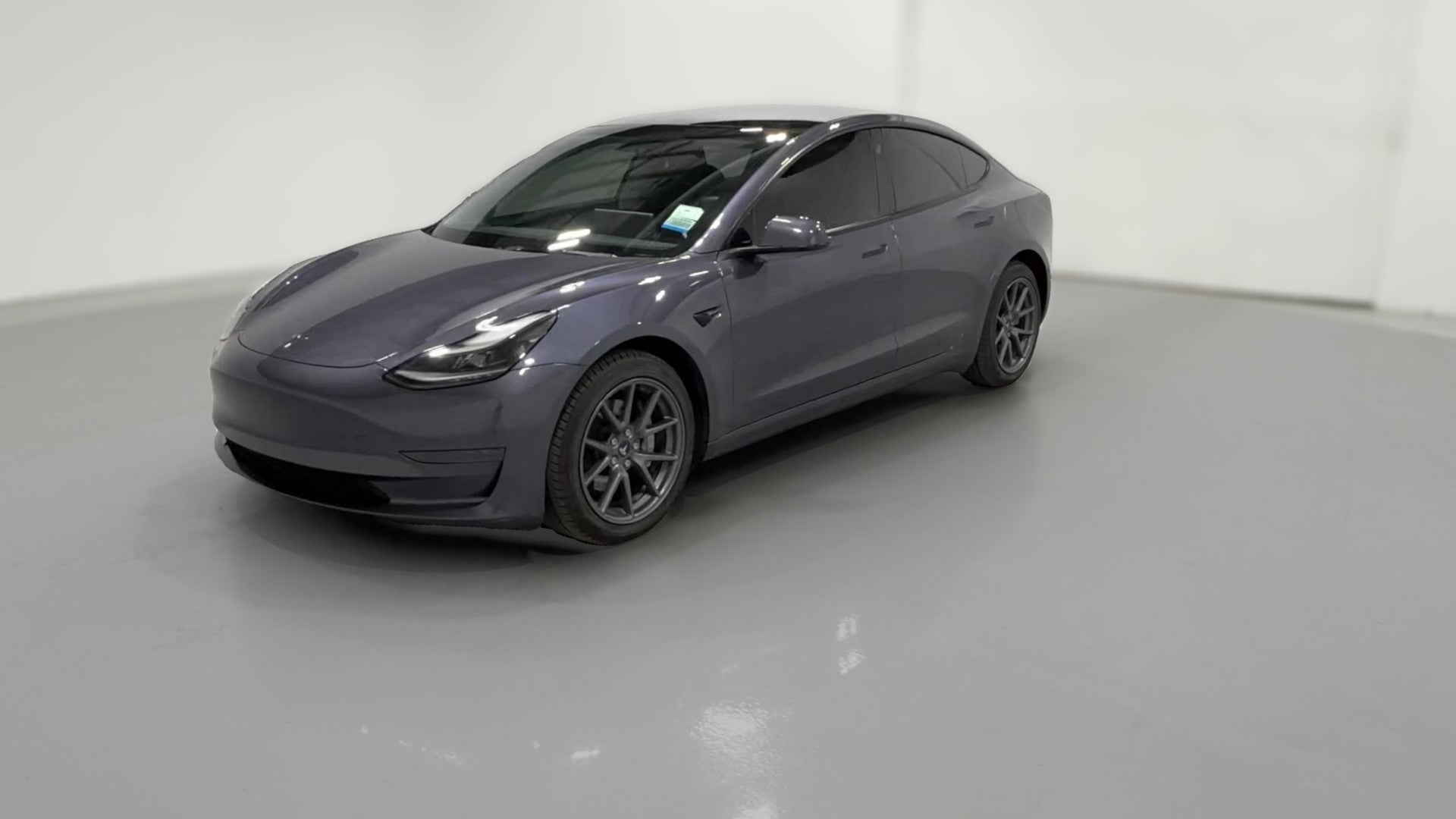 2023 Tesla Model 3 vehicle photo