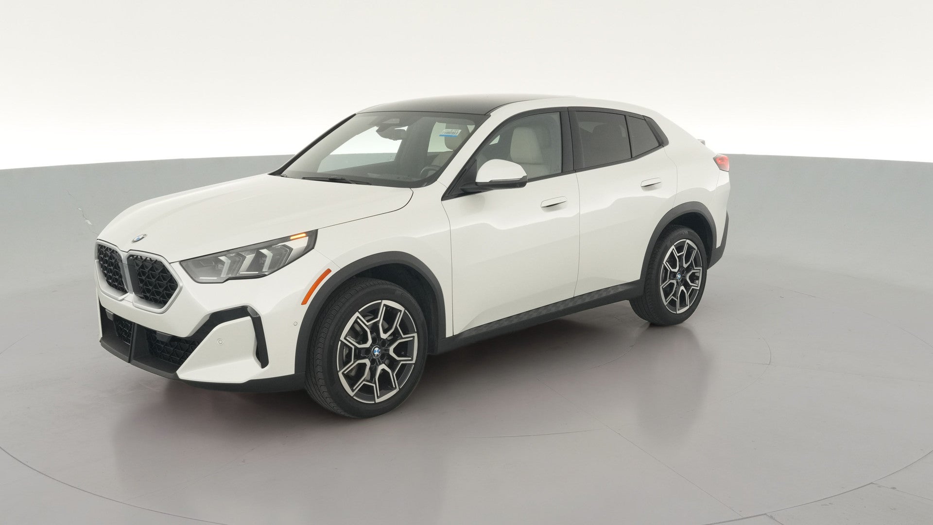 2025 BMW X2 vehicle photo