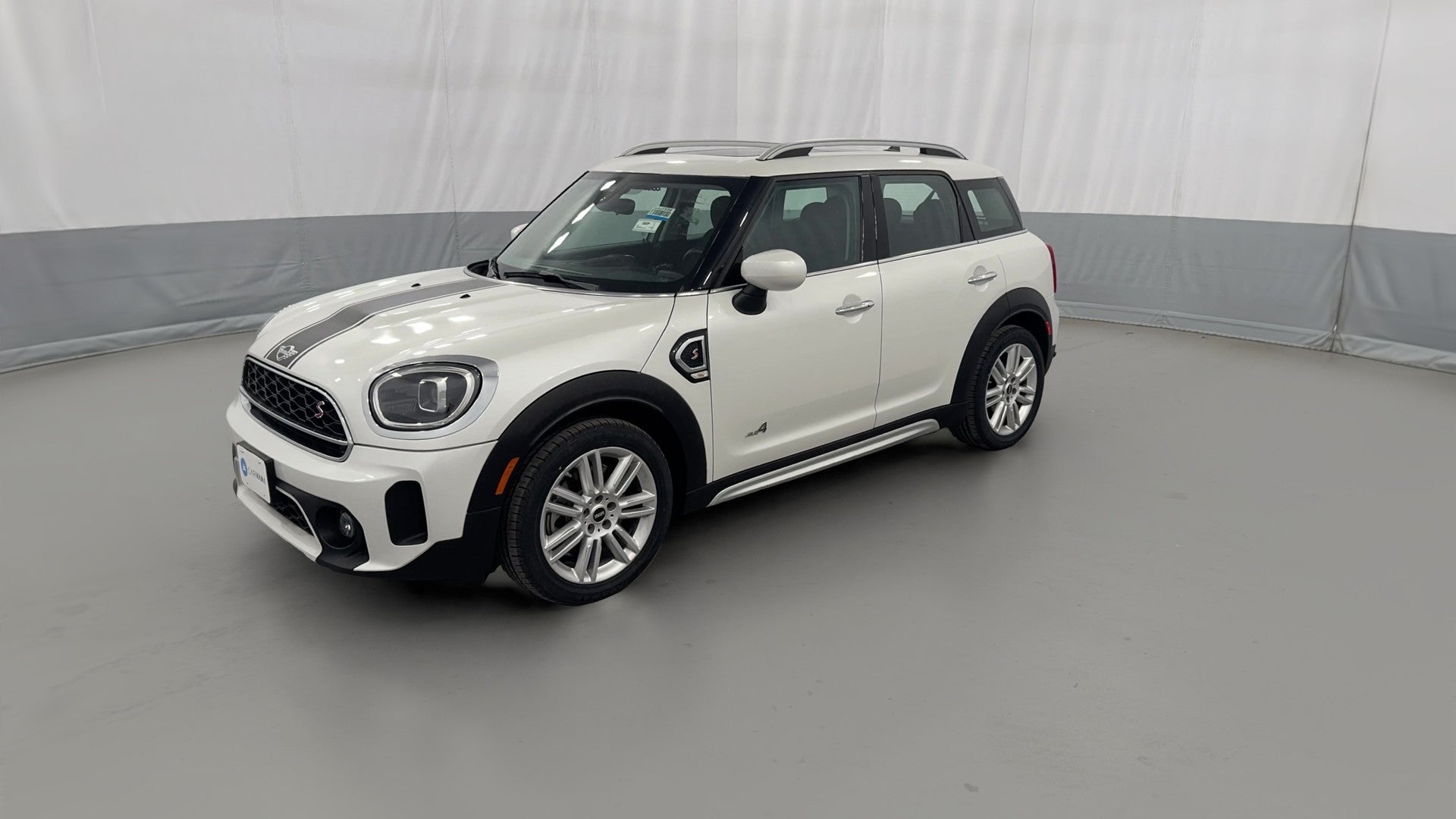 2024 MINI Countryman vehicle photo