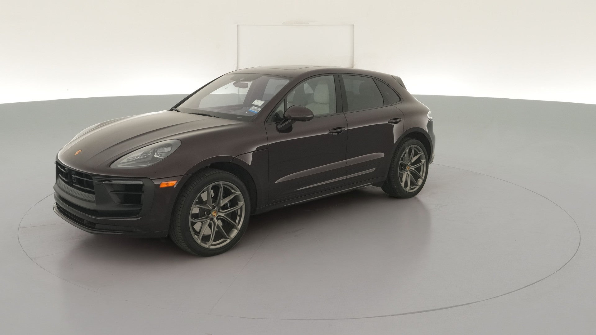 2023 Porsche Macan vehicle photo