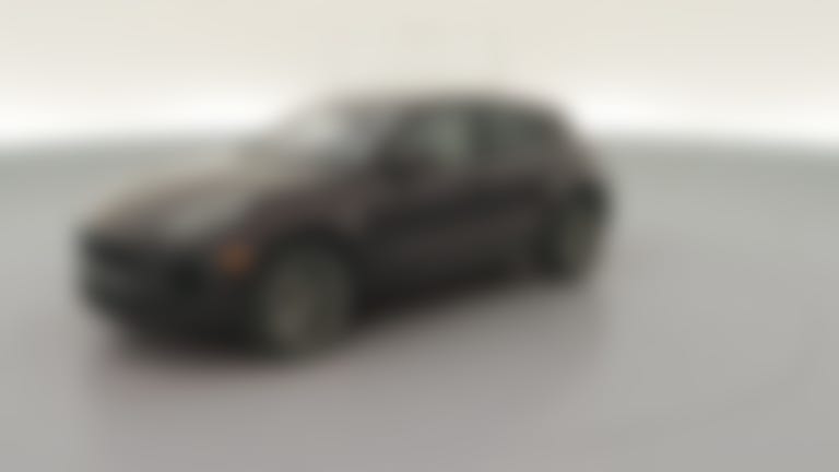 2023 Porsche Macan vehicle photo