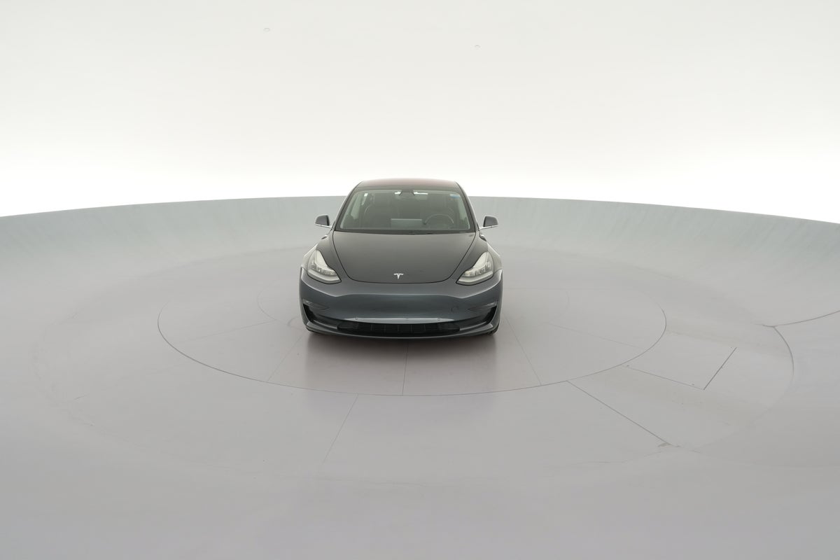 2018 Tesla Model 3 Long Range Rear-Wheel Drive in Midnight Silver Metallic — 360° view 1