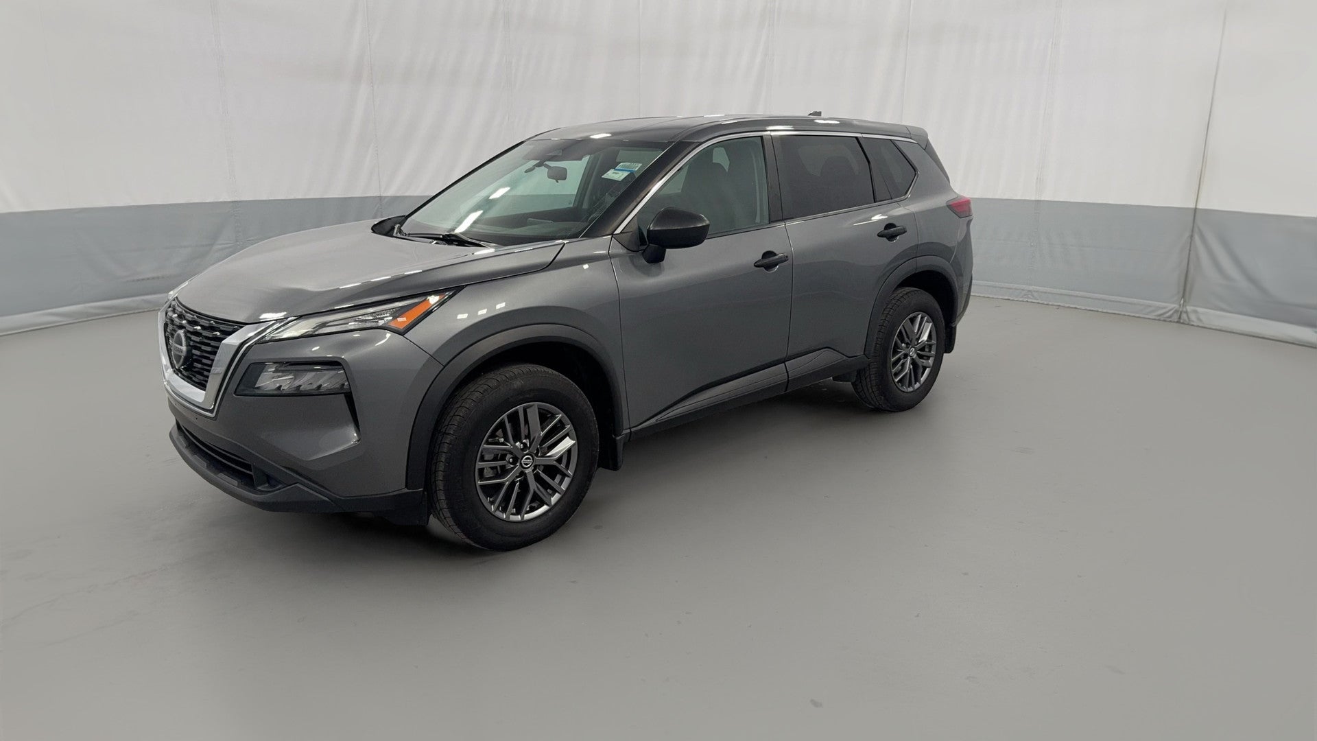 2021 Nissan Rogue vehicle photo