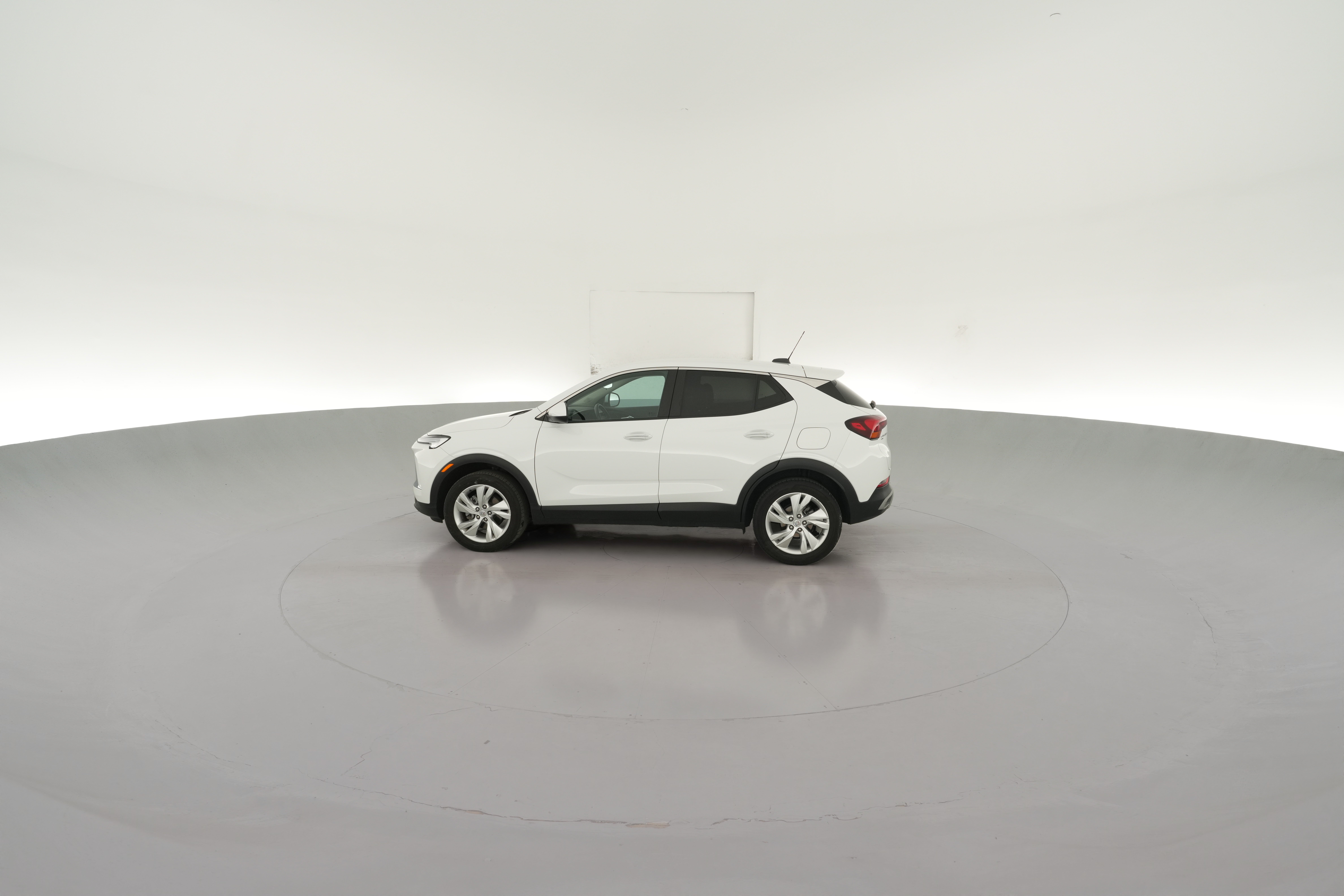 2025 Buick Encore GX Preferred - Photo 28