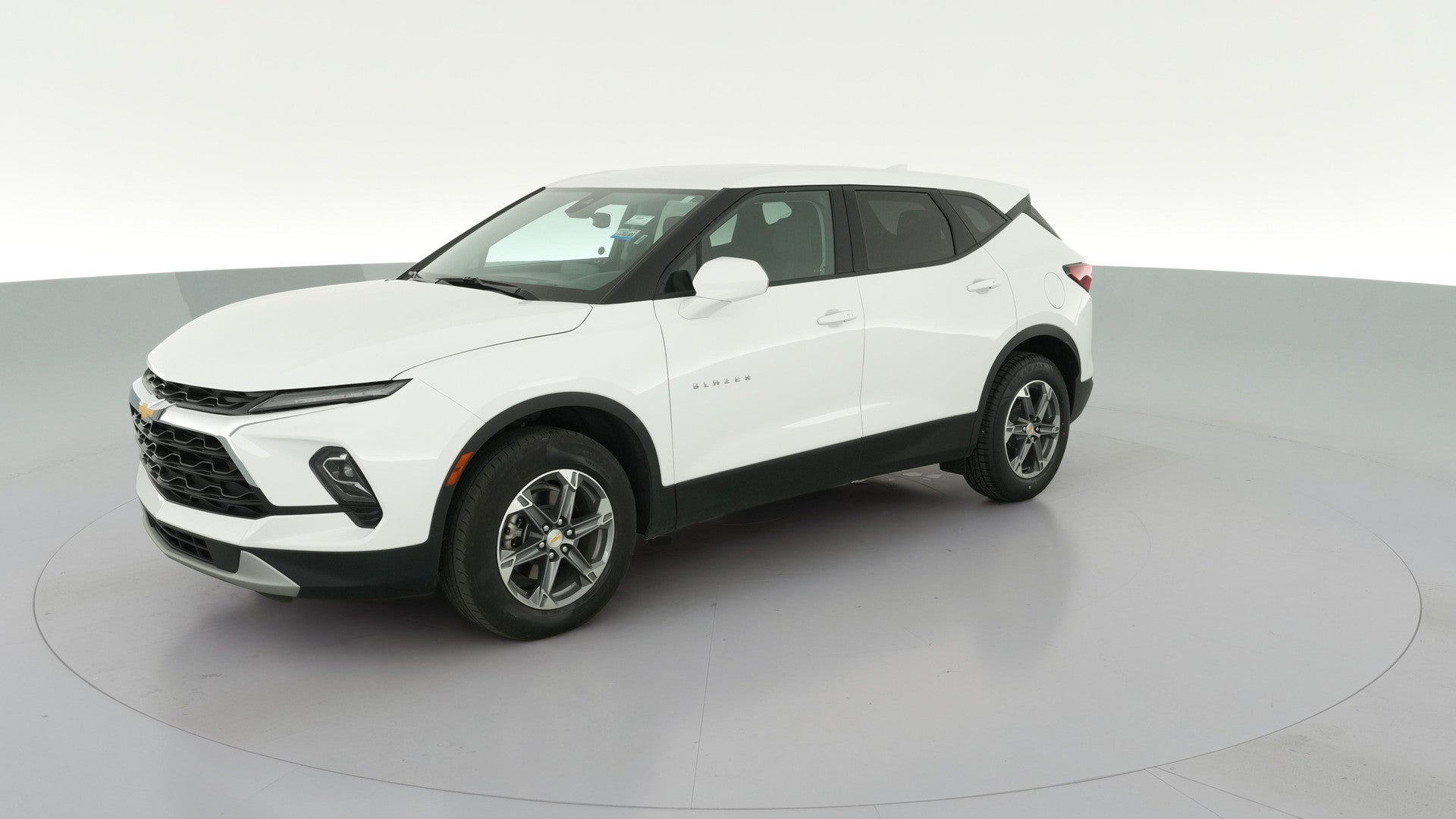 2025 Chevrolet Blazer vehicle photo