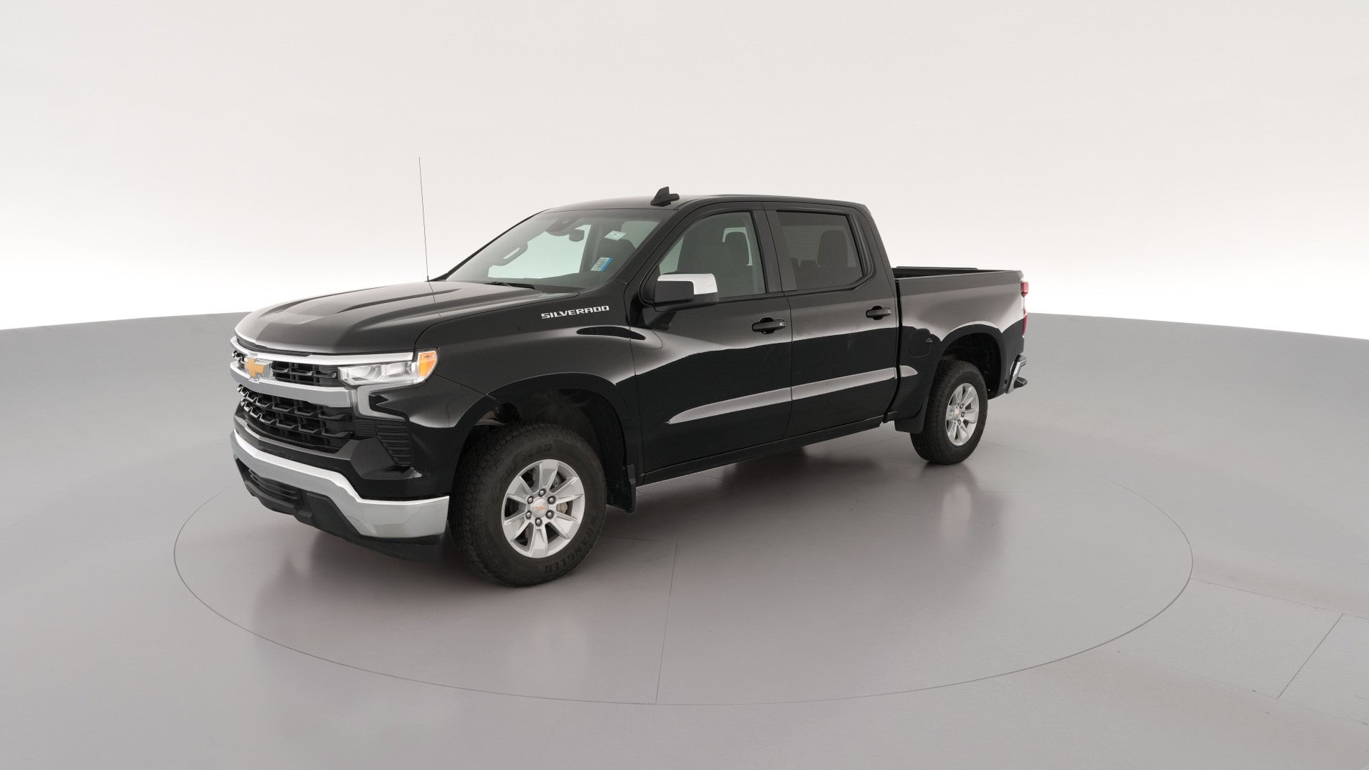 2025 Chevrolet Silverado 1500 Crew Cab vehicle photo
