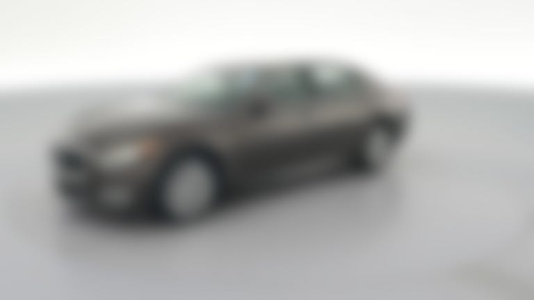 2015 INFINITI Q70 vehicle photo