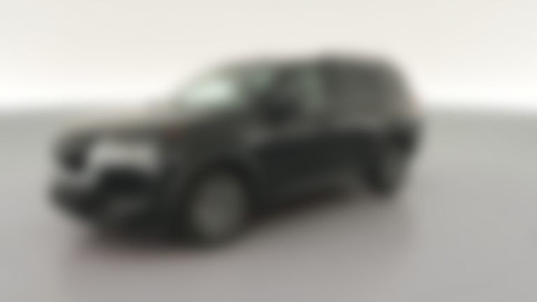 2025 Nissan Pathfinder vehicle photo
