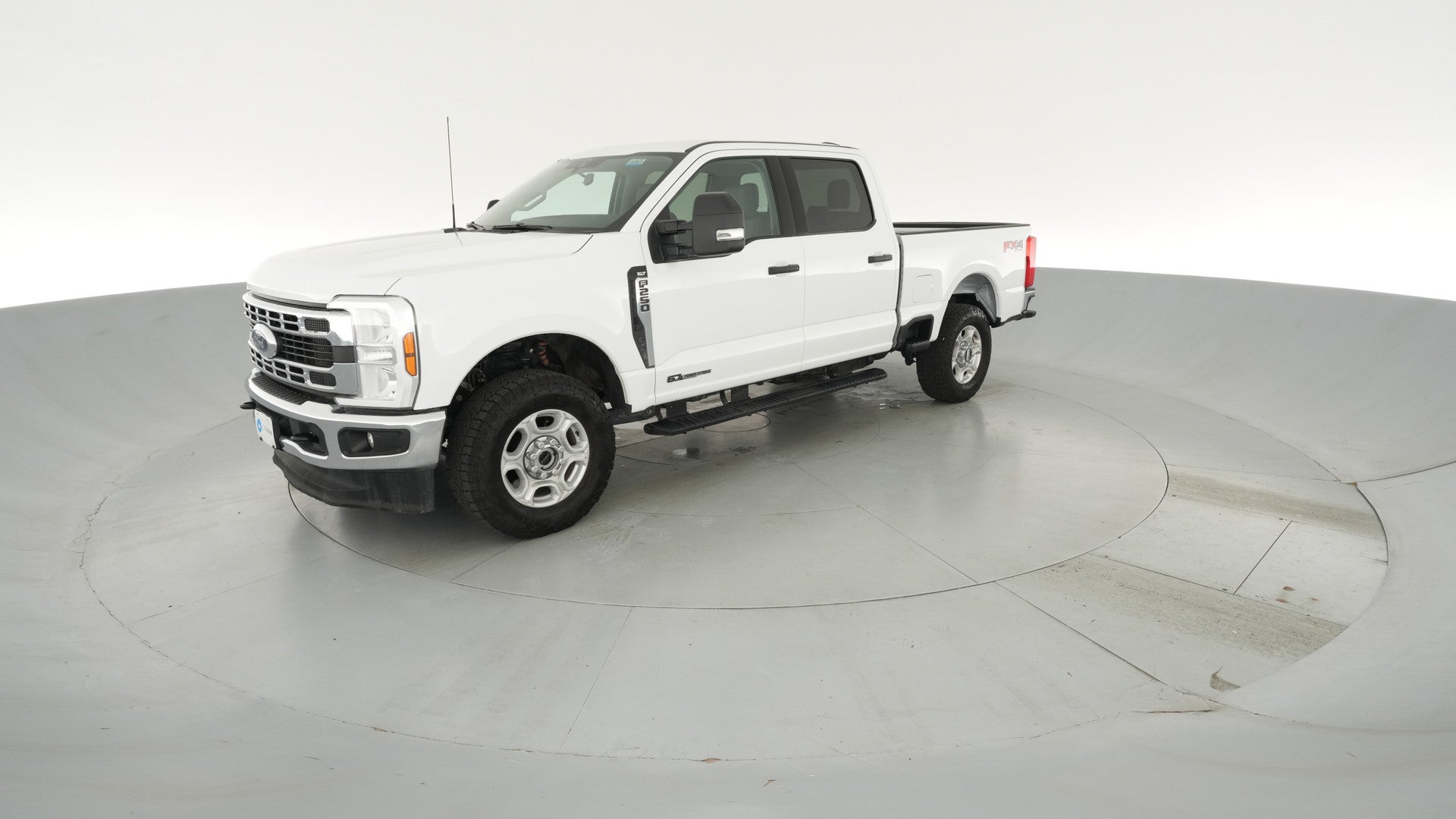 2025 Ford F250 Super Duty Crew Cab vehicle photo