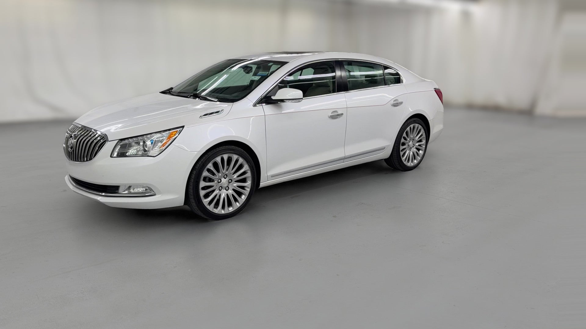 2015 Buick LaCrosse vehicle photo