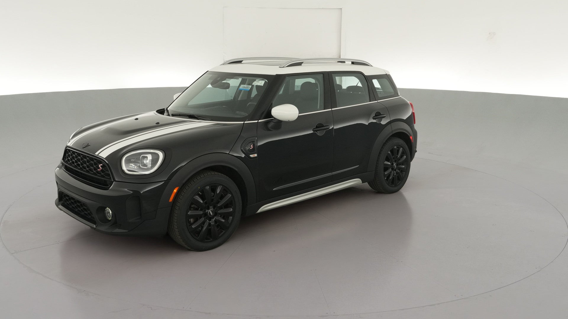 2024 MINI Countryman vehicle photo