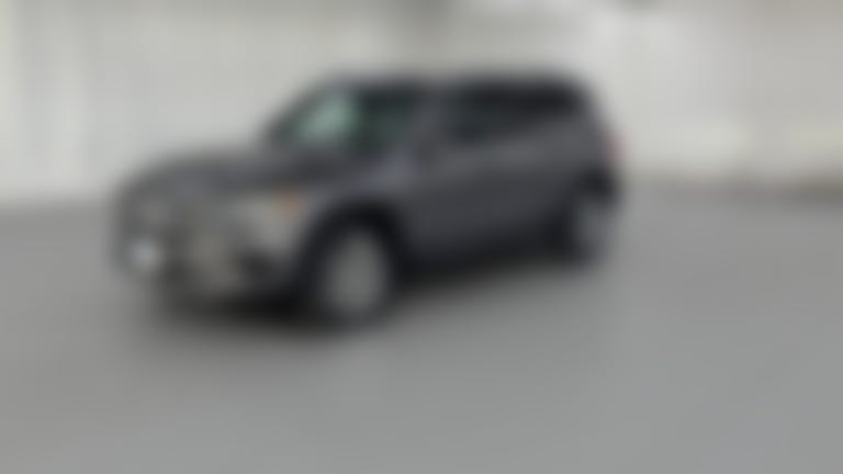 2023 Mercedes-Benz GLB vehicle photo