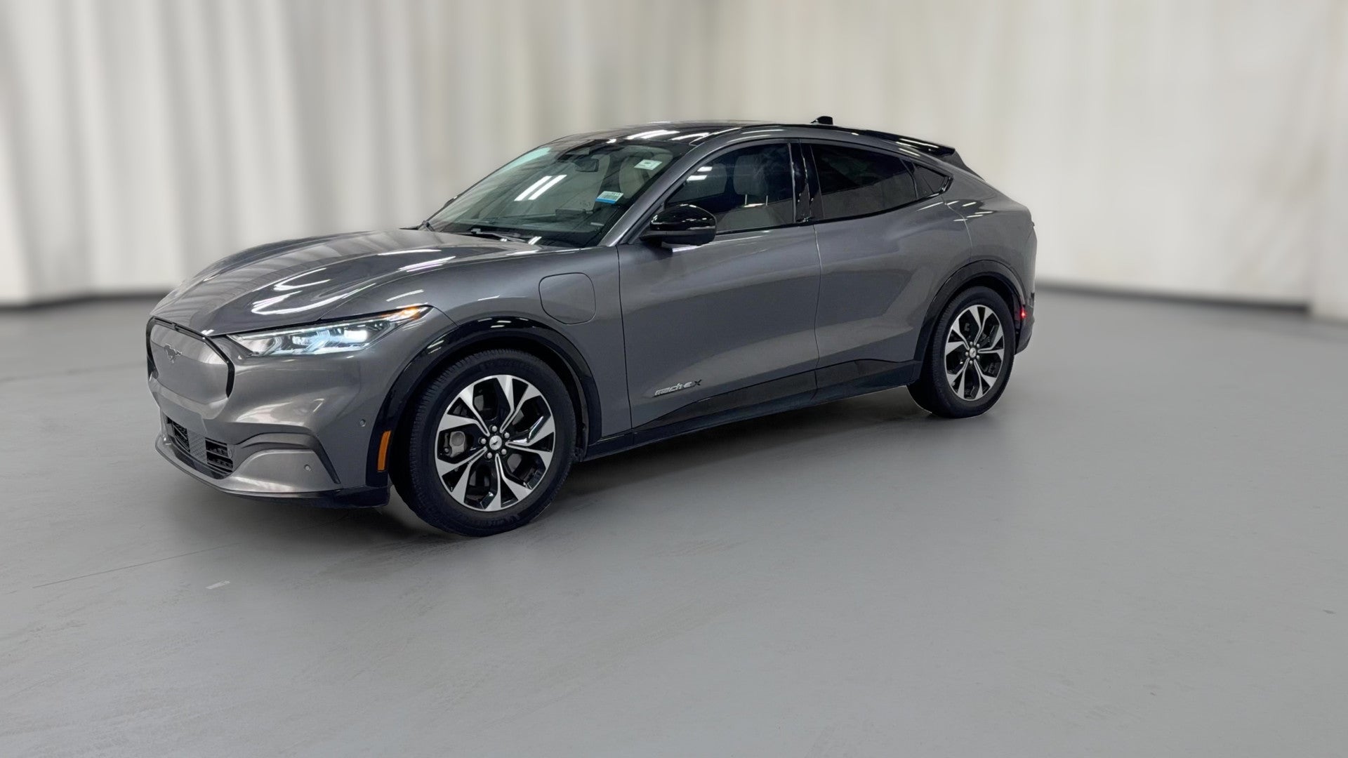 2021 Ford Mustang MACH-E vehicle photo