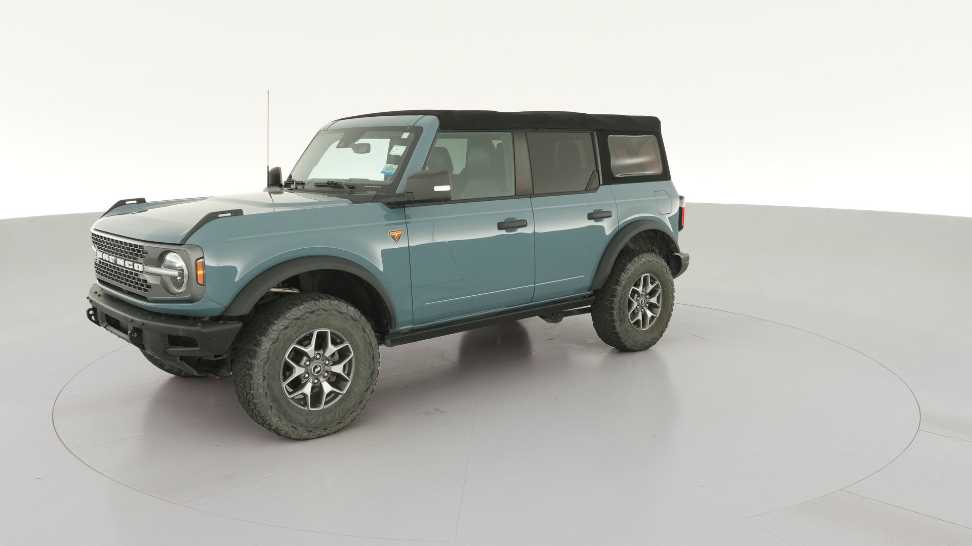2021 Ford Bronco vehicle photo