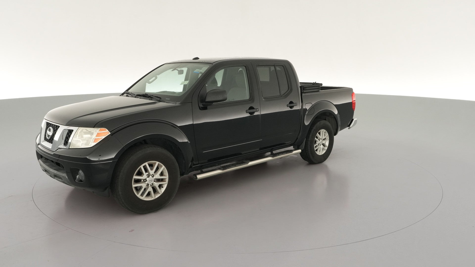 2014 Nissan Frontier Crew Cab vehicle photo