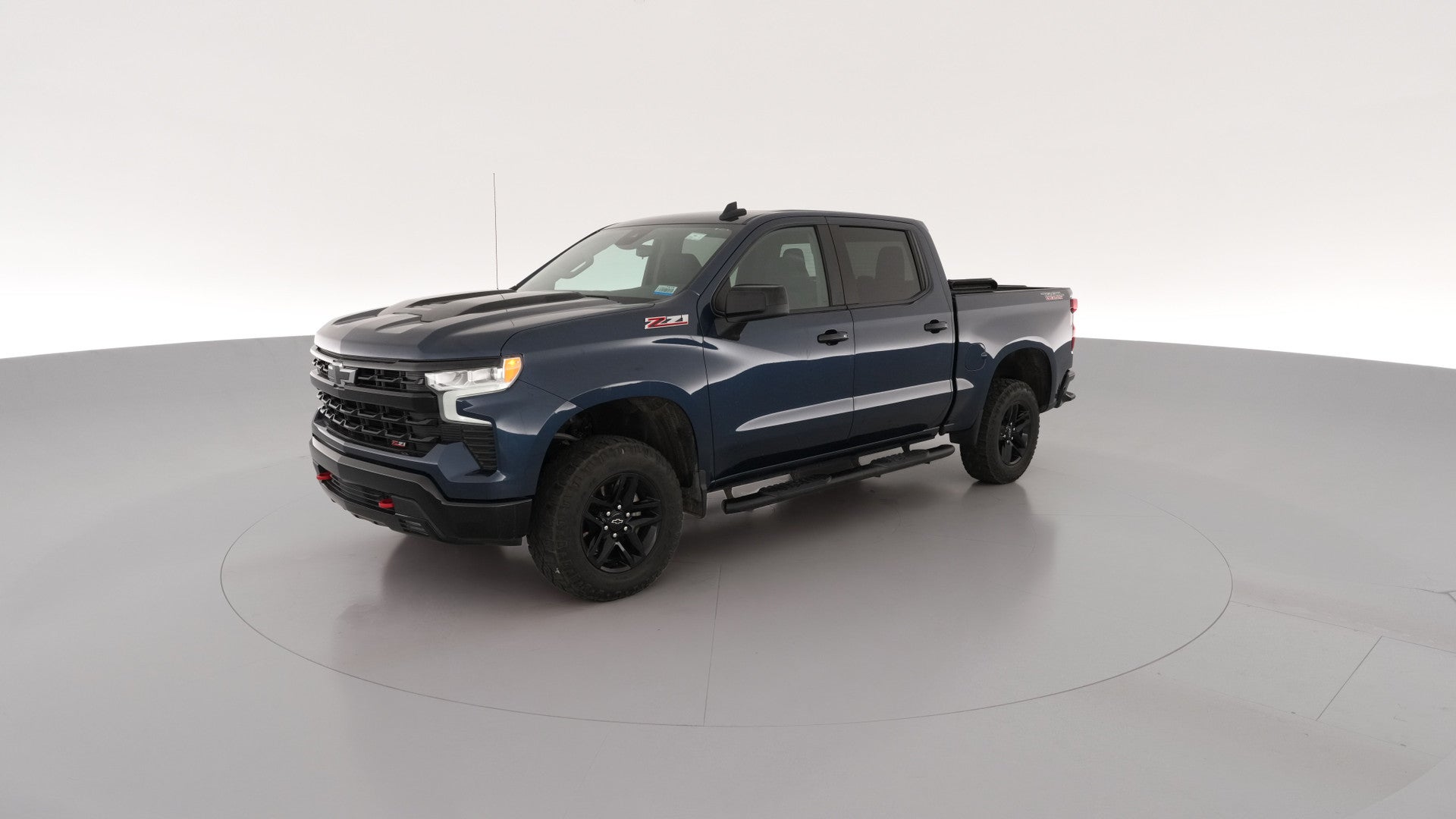 2022 Chevrolet Silverado 1500 Crew Cab vehicle photo