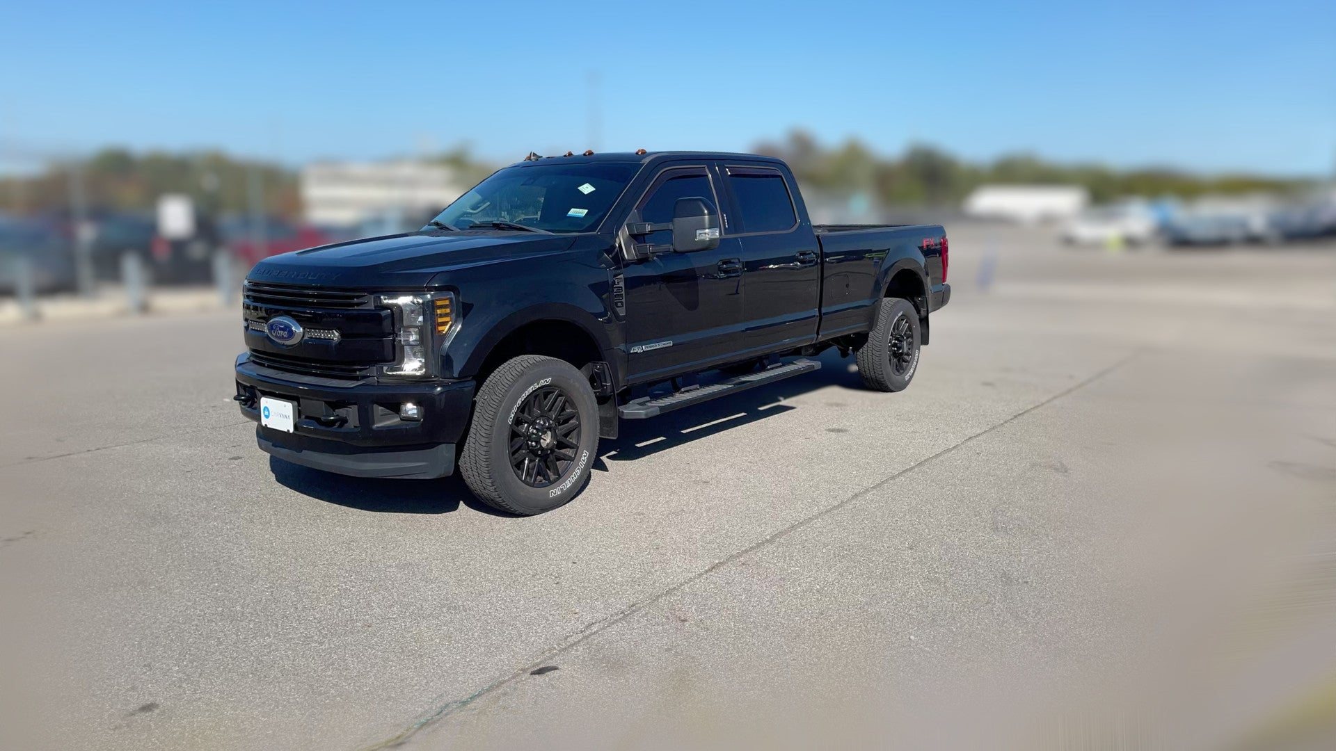 2019 Ford F350 Super Duty Crew Cab vehicle photo