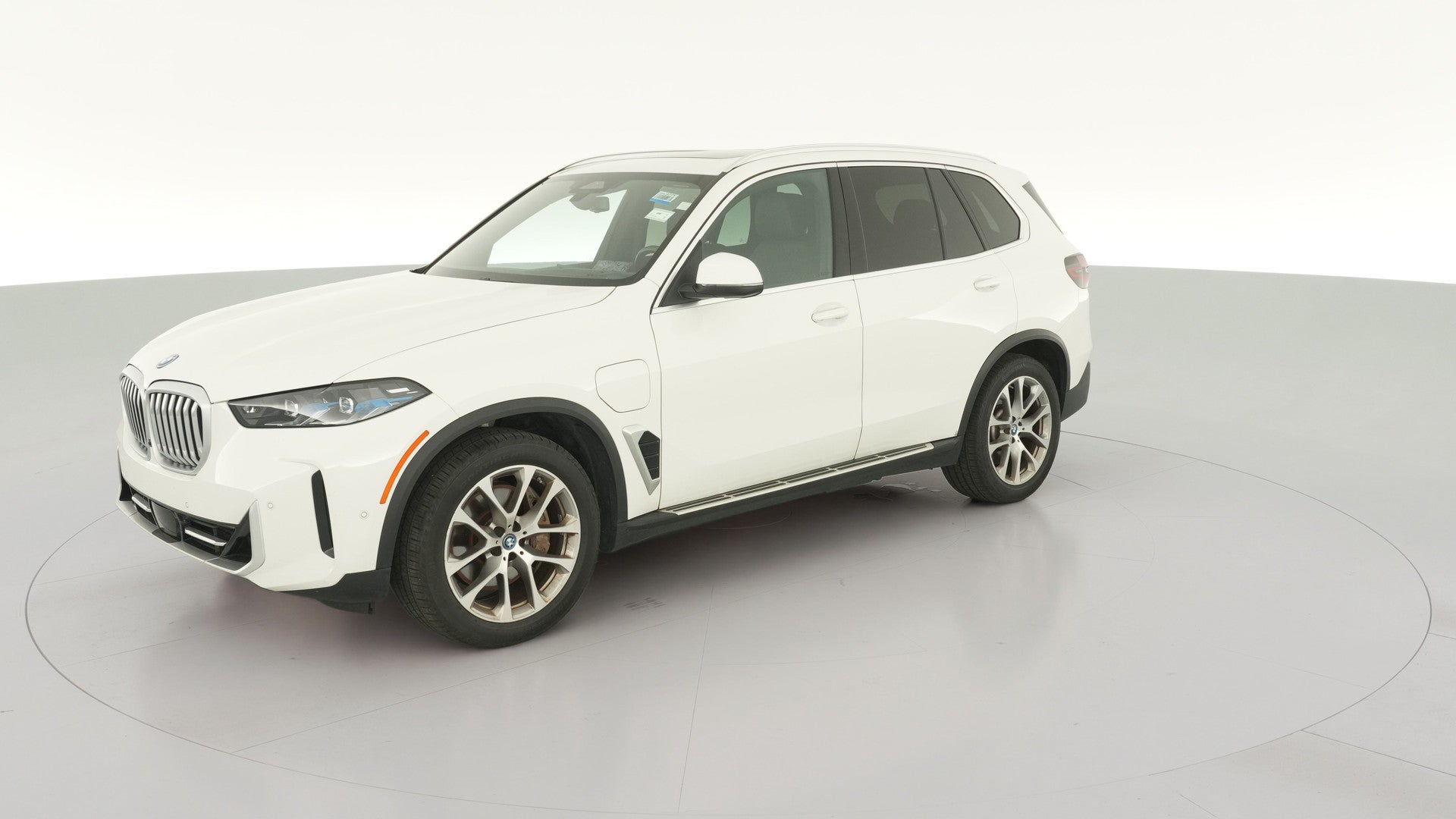 2025 BMW X5 vehicle photo