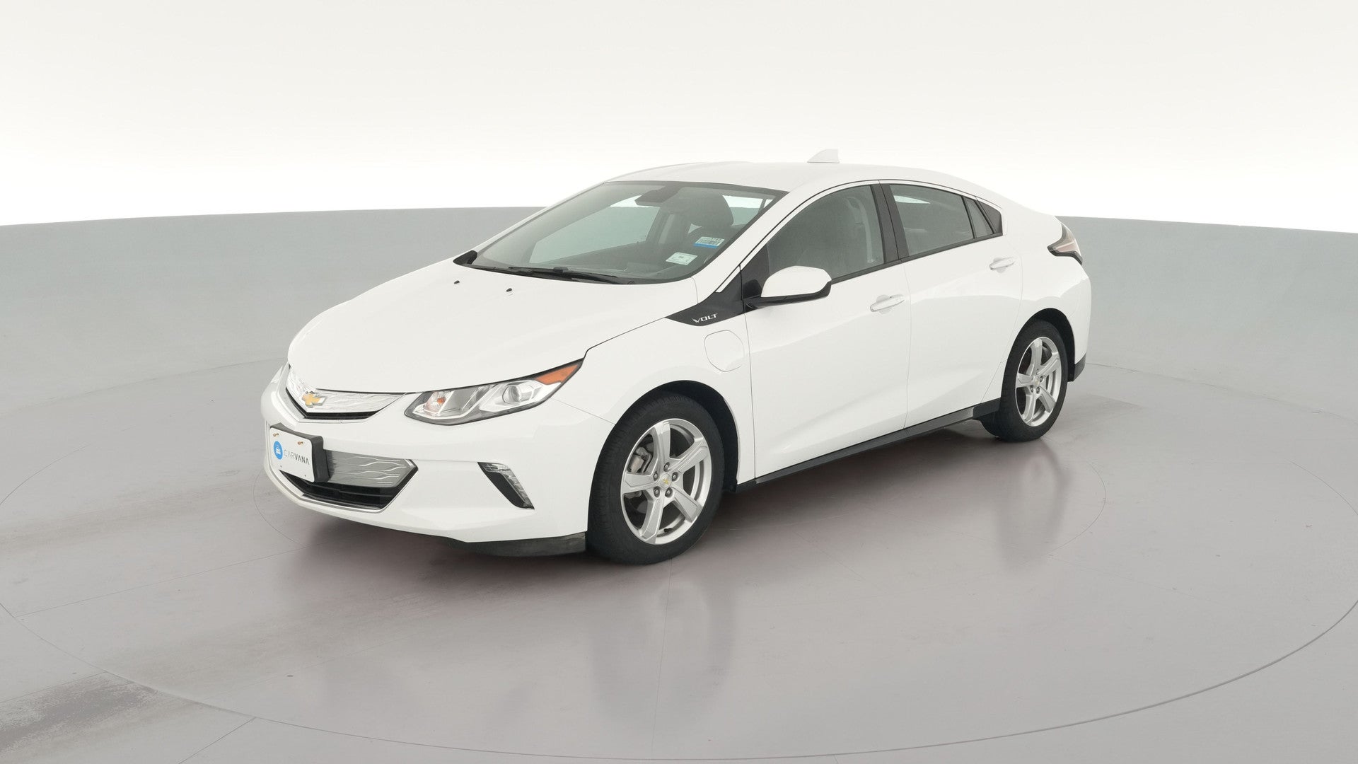 2018 Chevrolet Volt vehicle photo