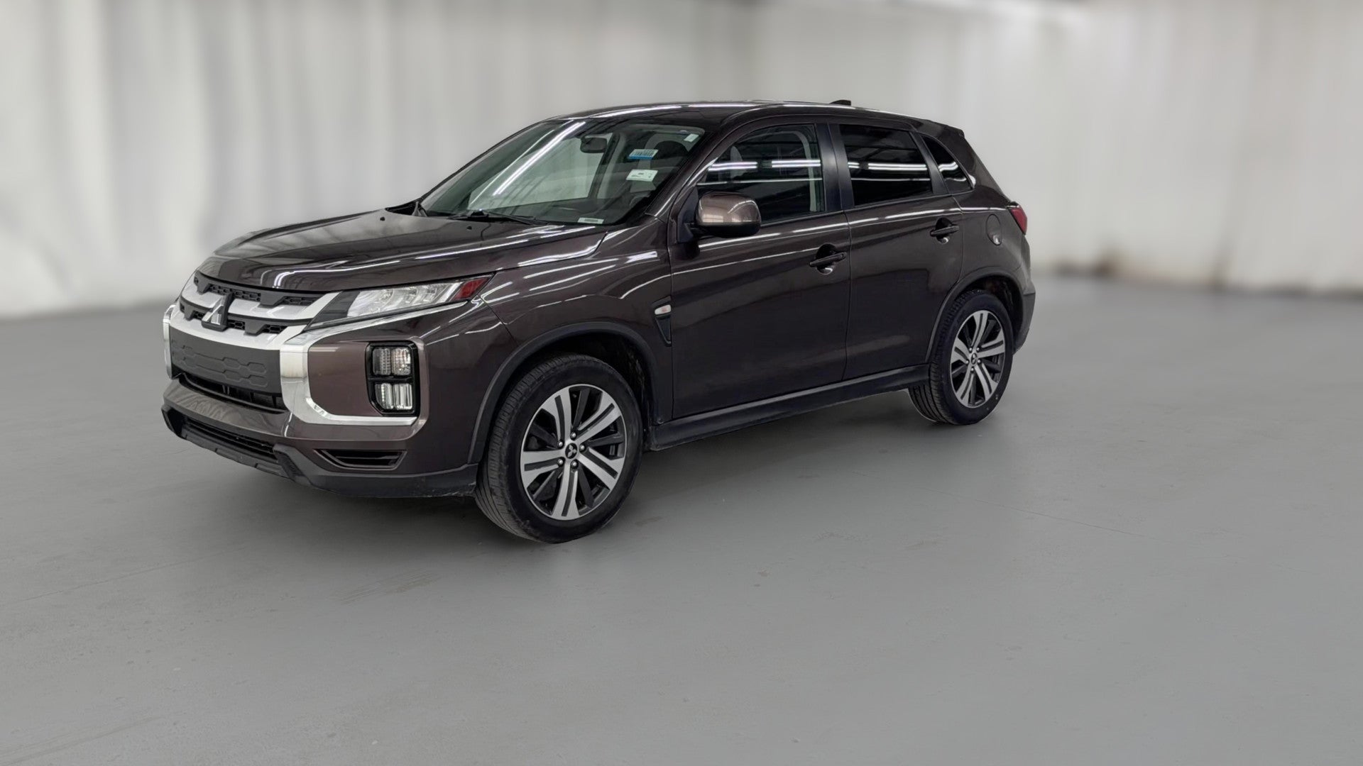 2020 Mitsubishi Outlander Sport vehicle photo