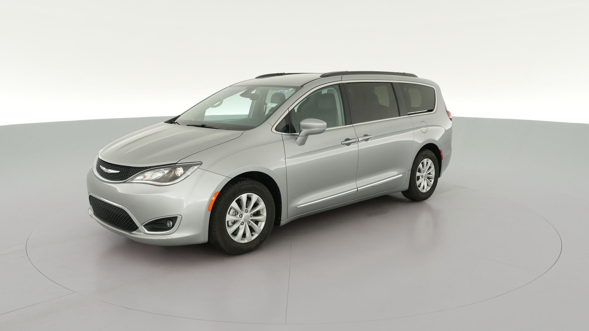 2017 Chrysler Pacifica vehicle photo