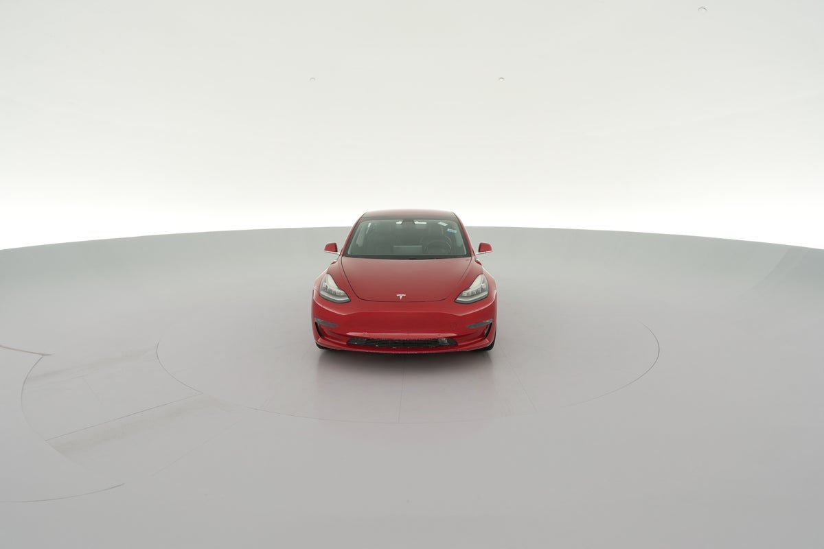 2018 Tesla Model 3 Long Range Rear-Wheel Drive in Red Multi-coat — 360° view 1