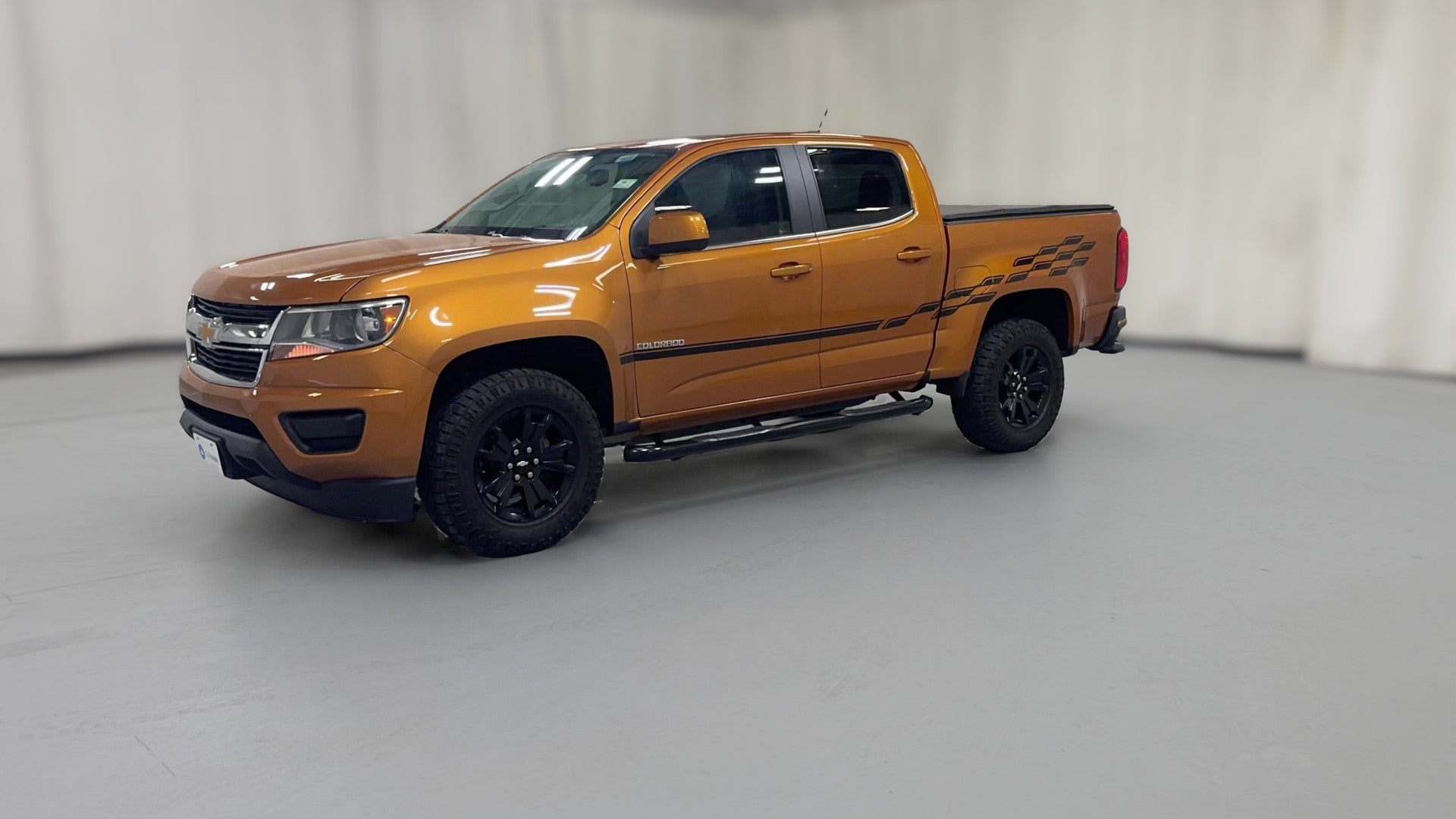 2017 Chevrolet Colorado Crew Cab vehicle photo