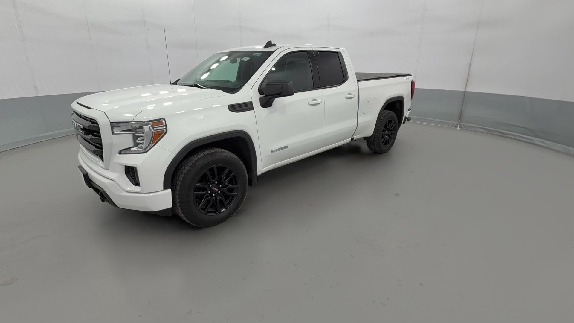 2021 GMC Sierra 1500 Double Cab vehicle photo