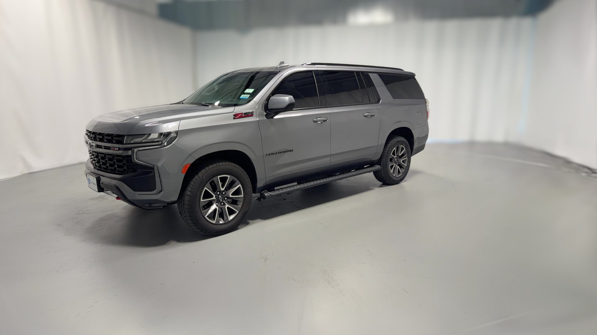 2022 Chevrolet Suburban vehicle photo