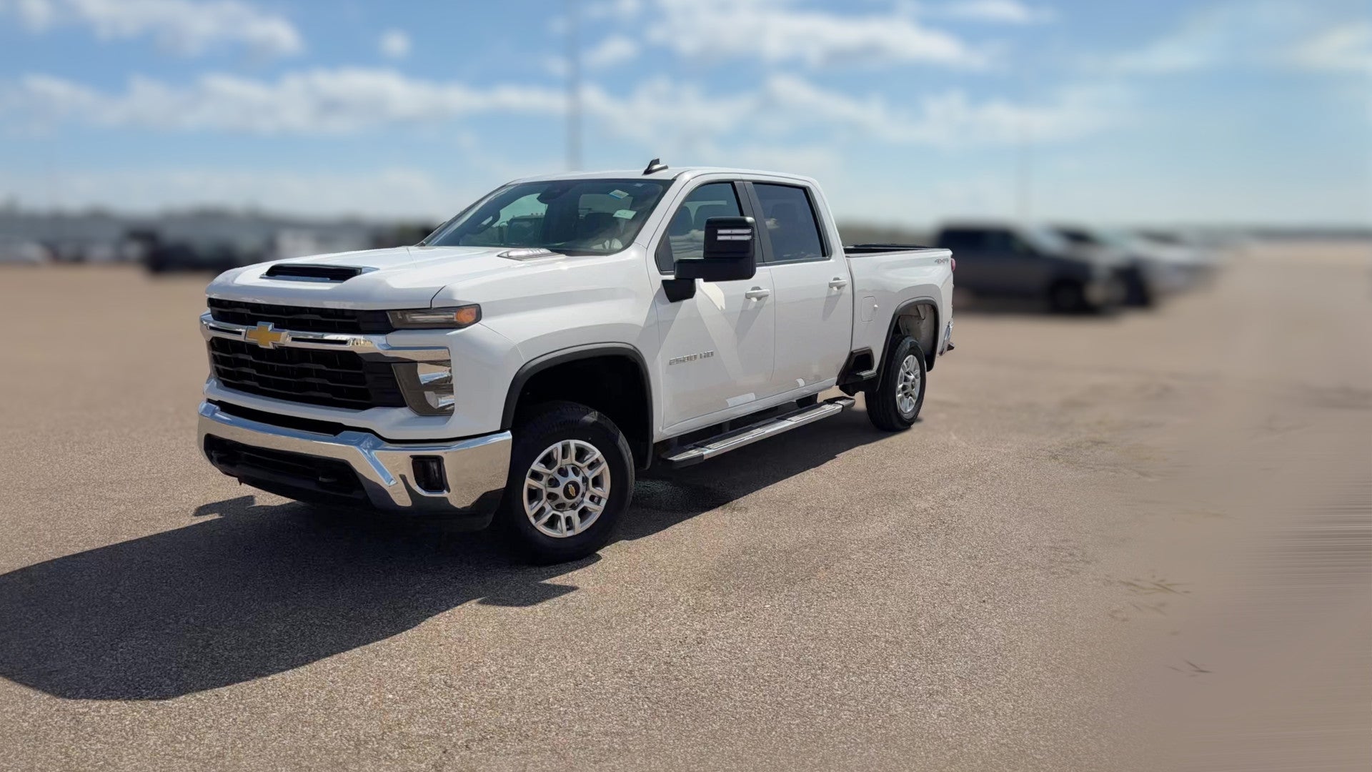 2025 Chevrolet Silverado 2500 HD Crew Cab vehicle photo