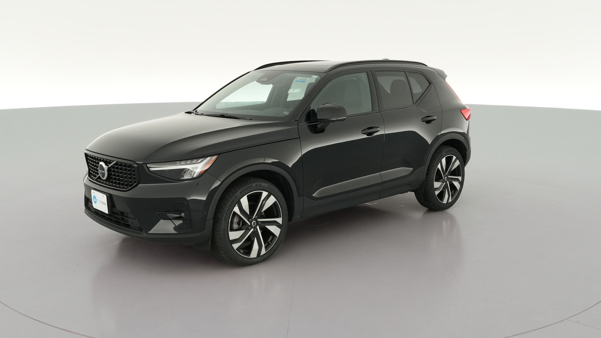 2024 Volvo XC40 vehicle photo