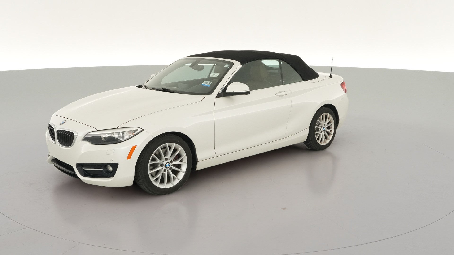 2016 BMW 2 Series vehicle photo