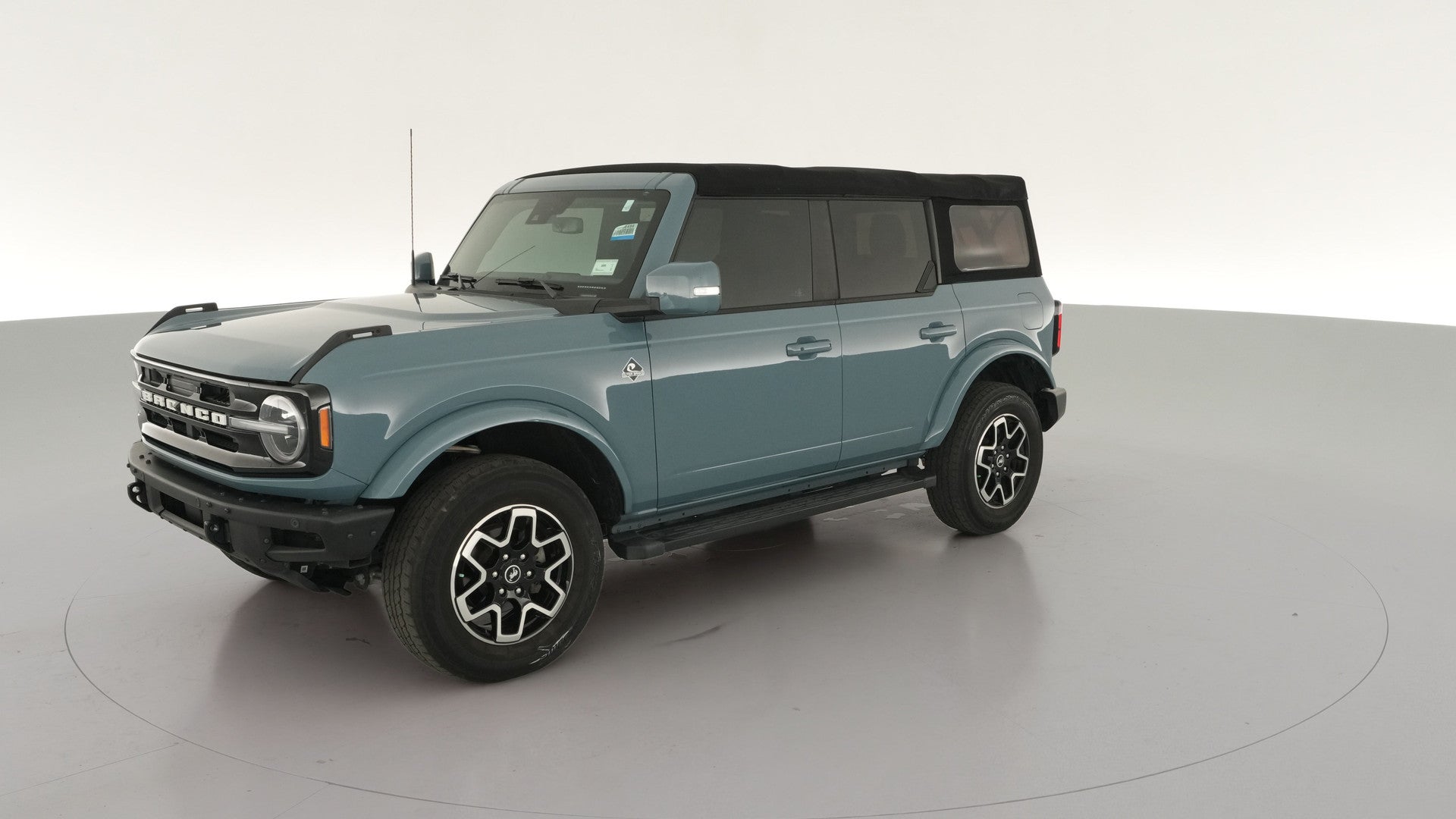 2022 Ford Bronco vehicle photo