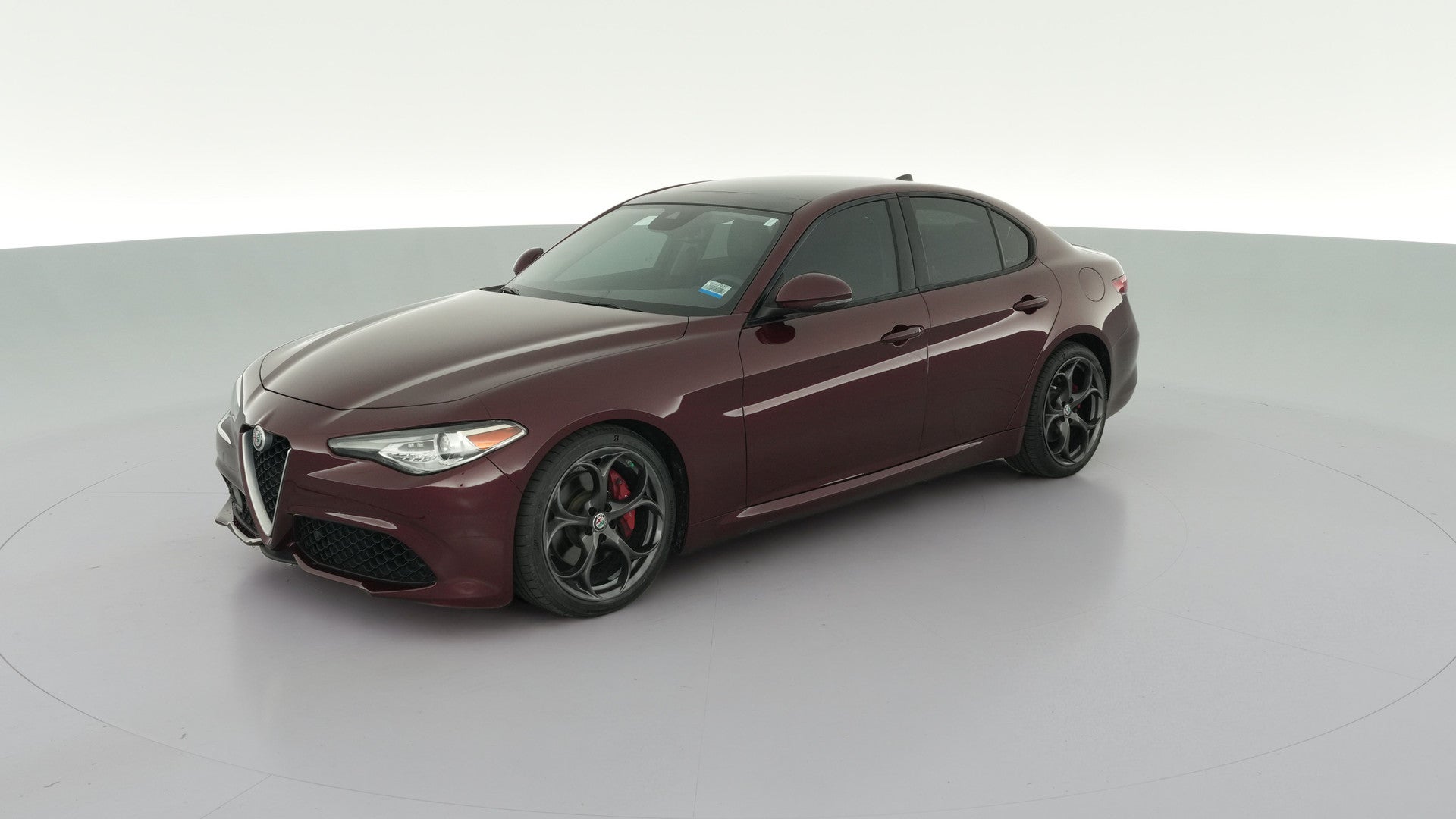 2019 Alfa Romeo Giulia vehicle photo