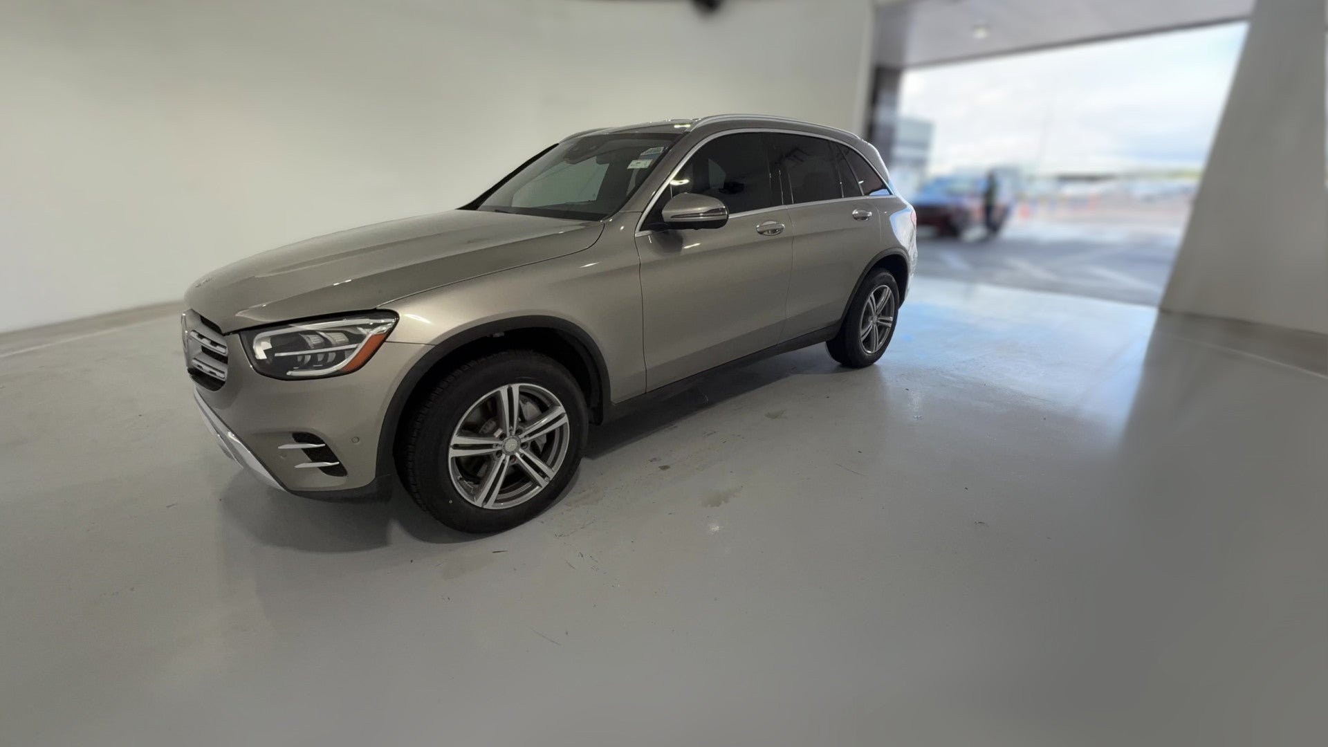 2022 Mercedes-Benz GLC vehicle photo