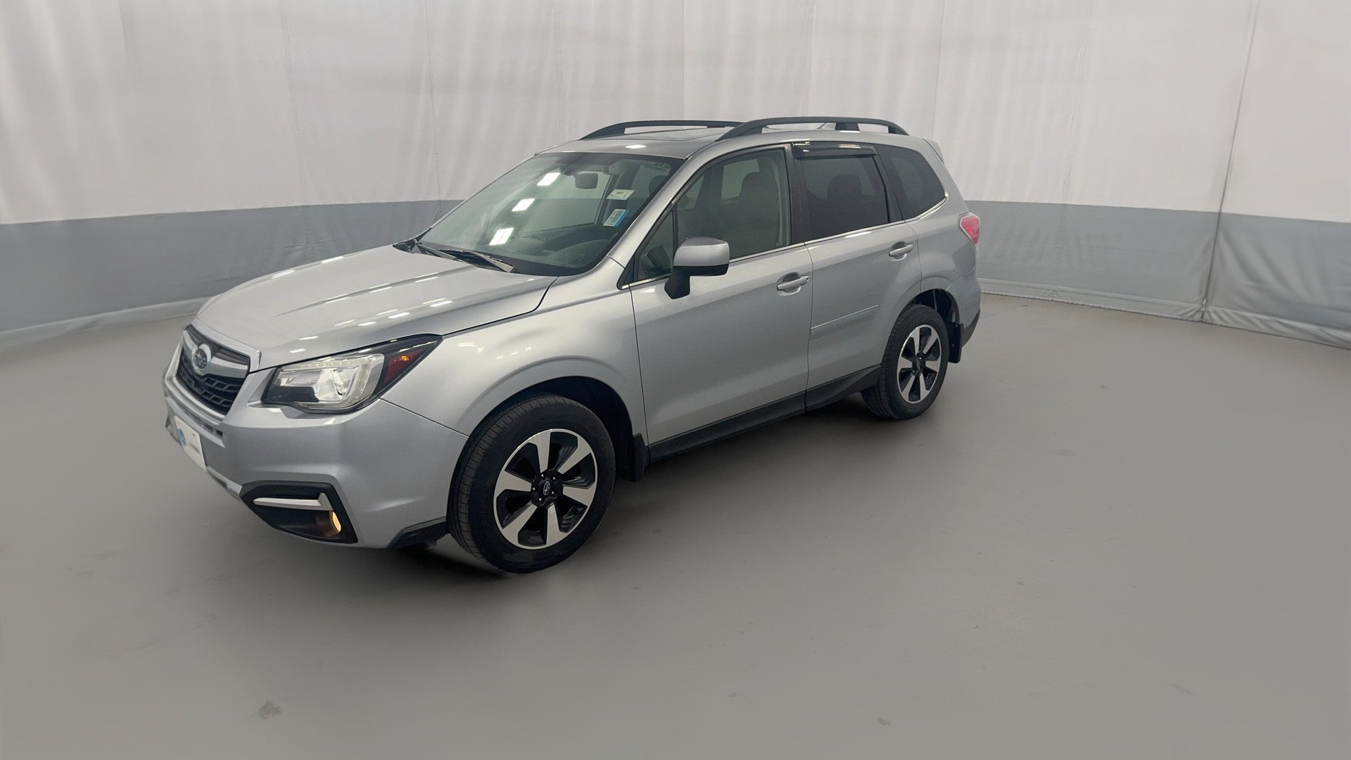 2018 Subaru Forester vehicle photo