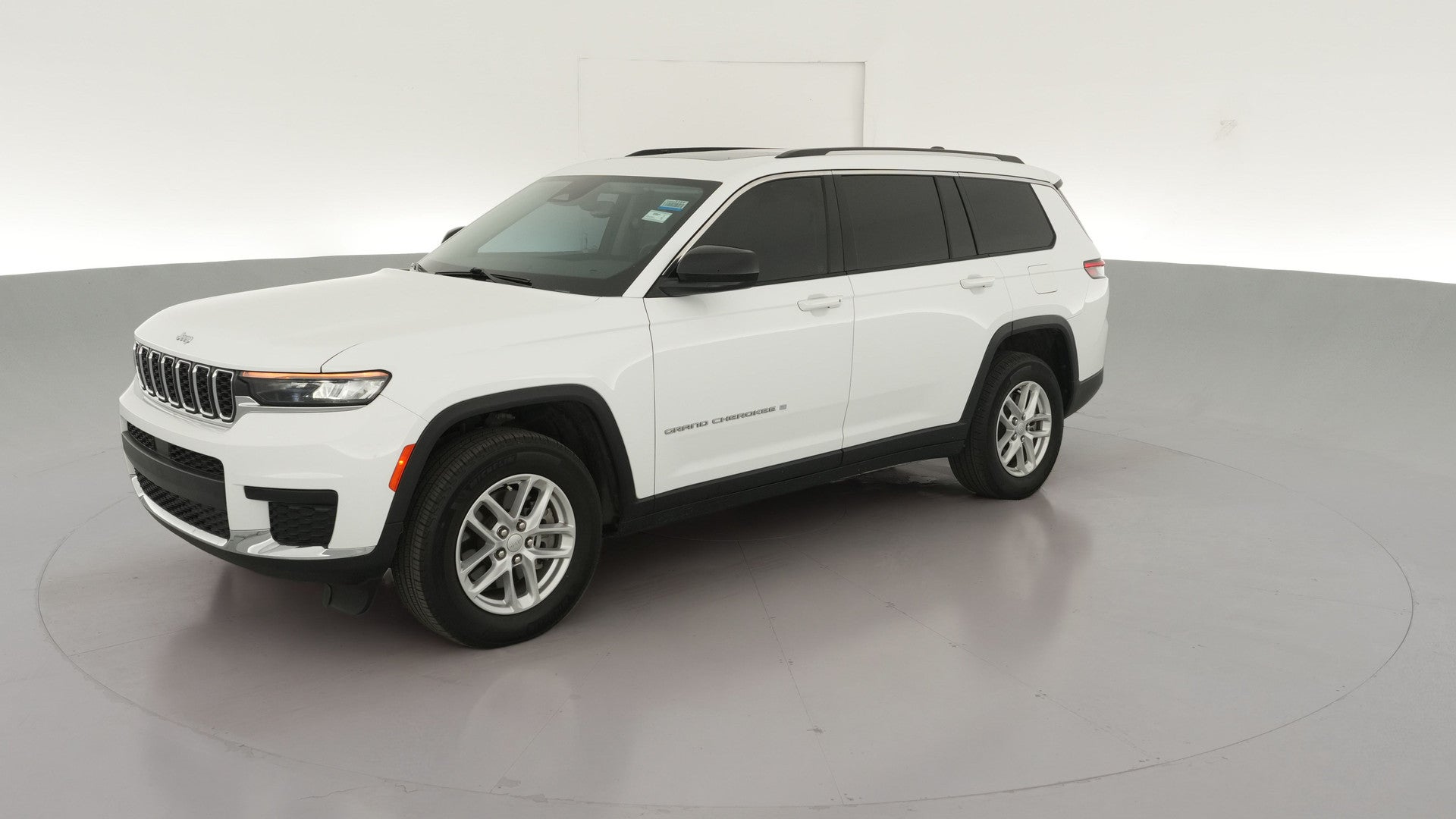 2024 Jeep Grand Cherokee L vehicle photo