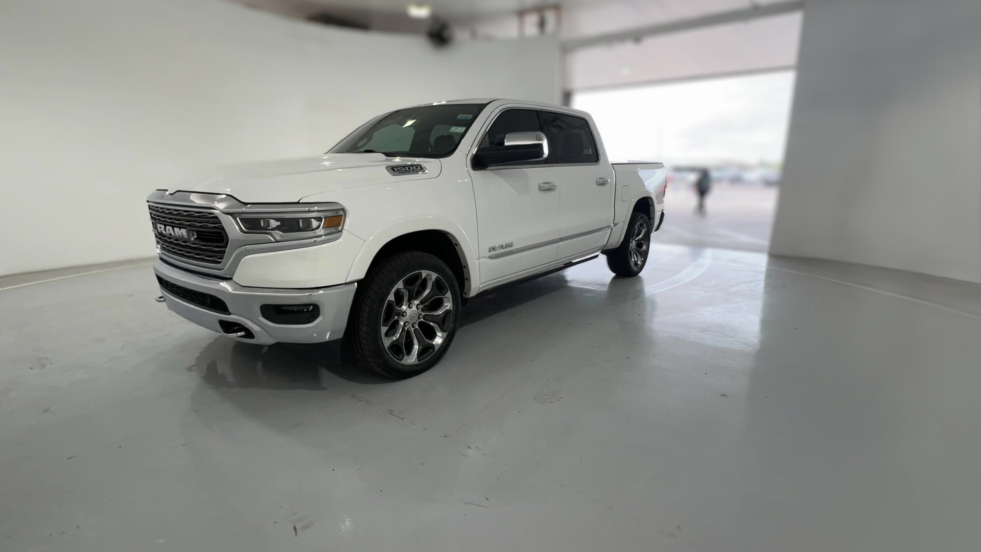 2020 Ram 1500 Crew Cab vehicle photo