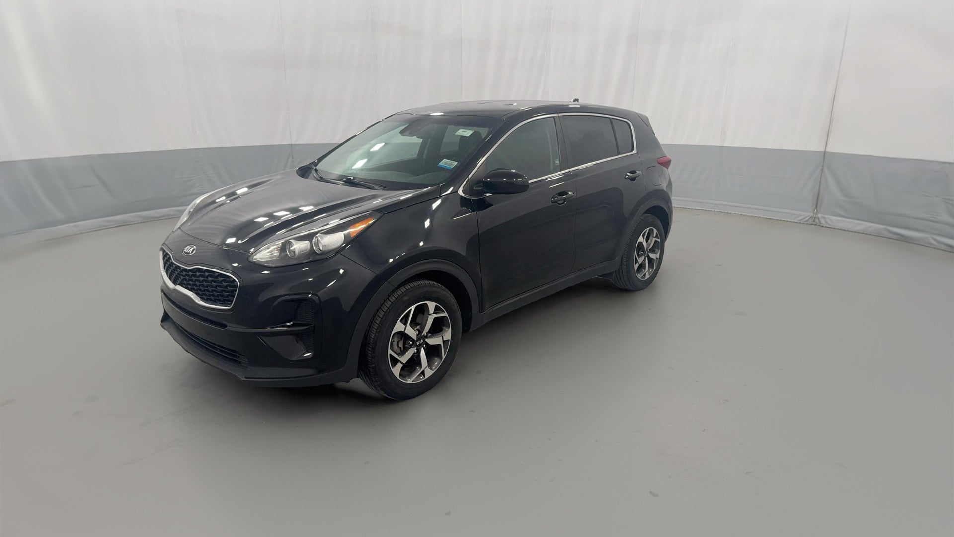 2021 Kia Sportage vehicle photo