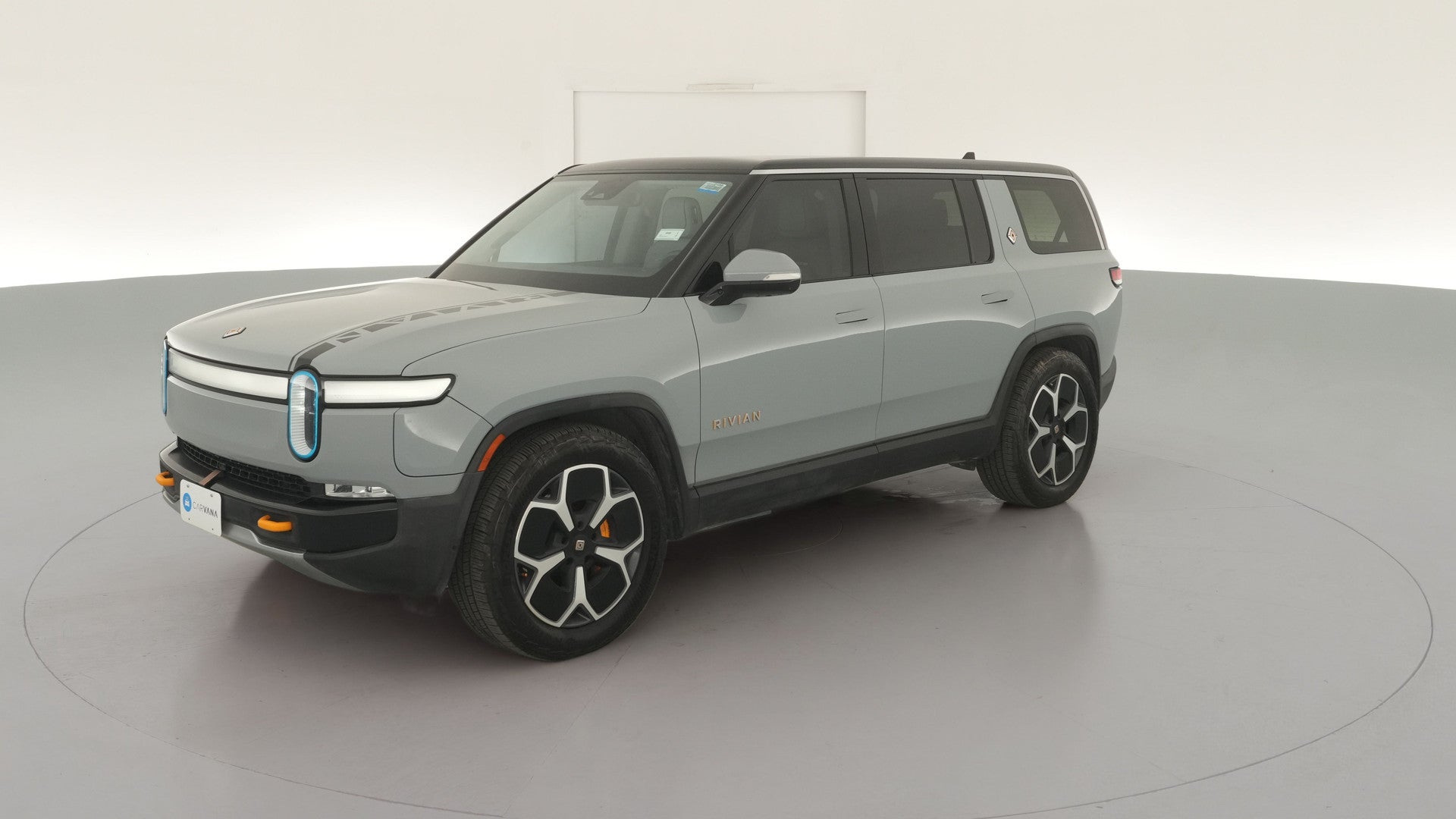 2023 Rivian R1S vehicle photo