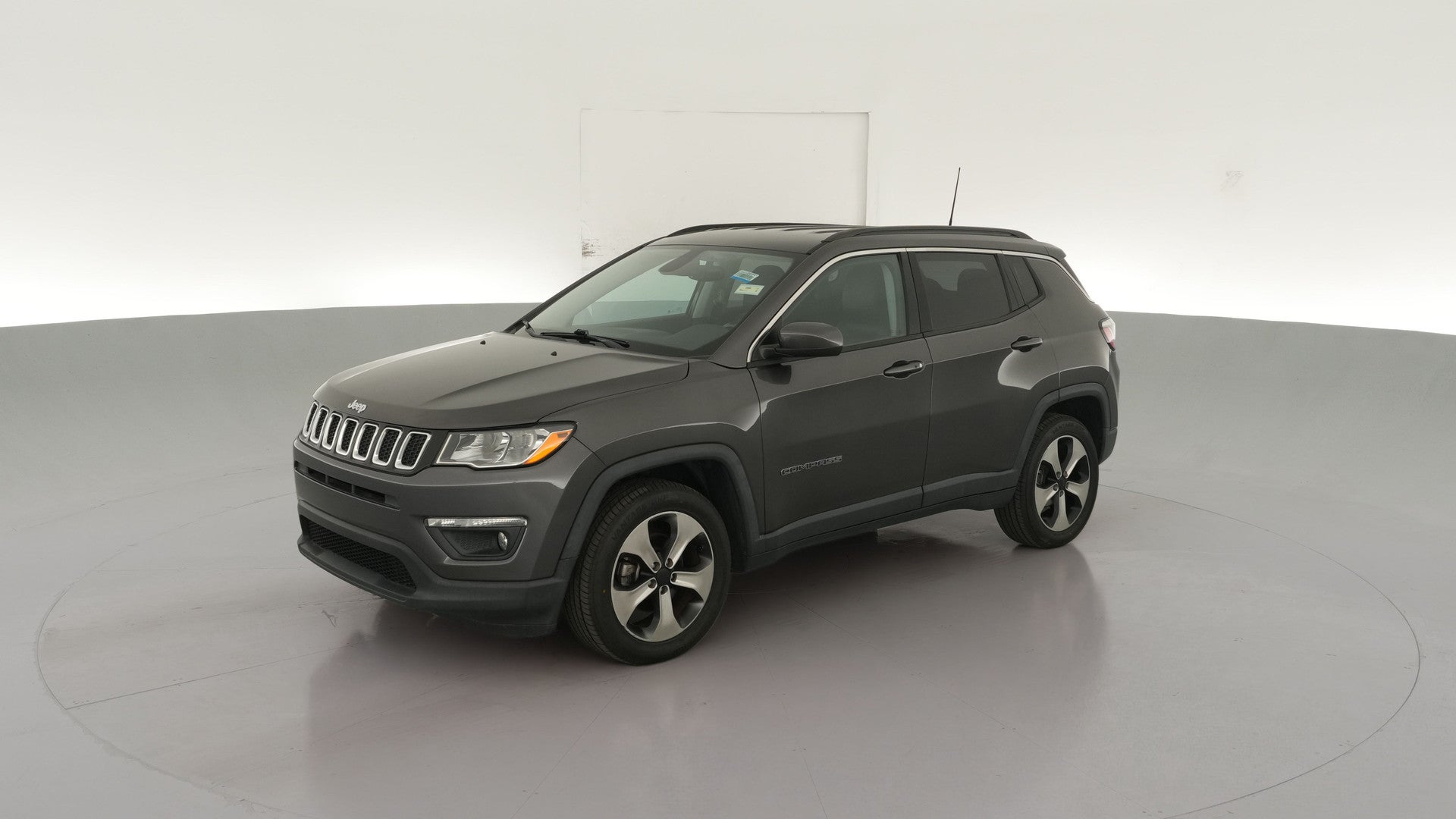2018 Jeep Compass vehicle photo