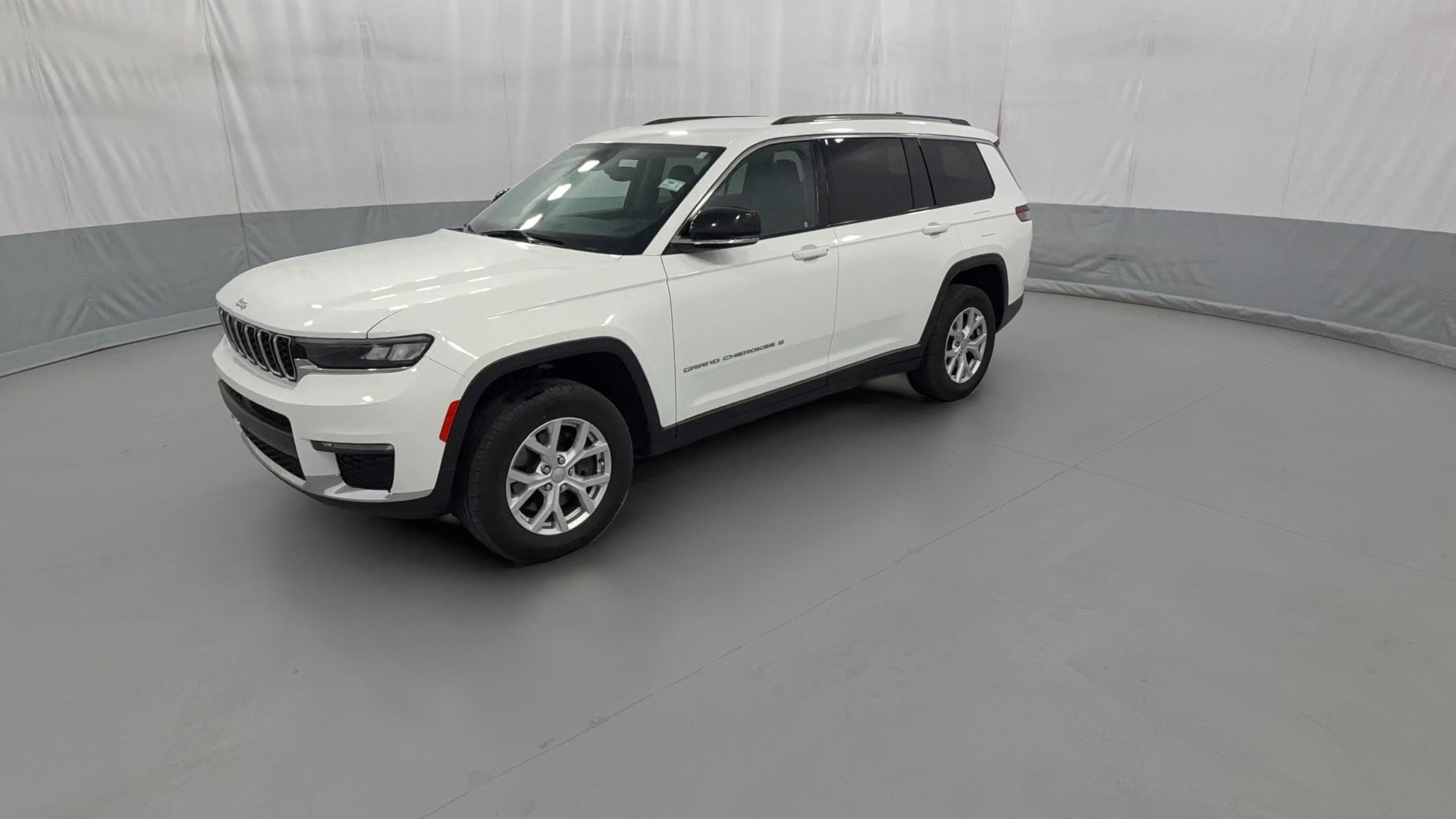 2022 Jeep Grand Cherokee L vehicle photo