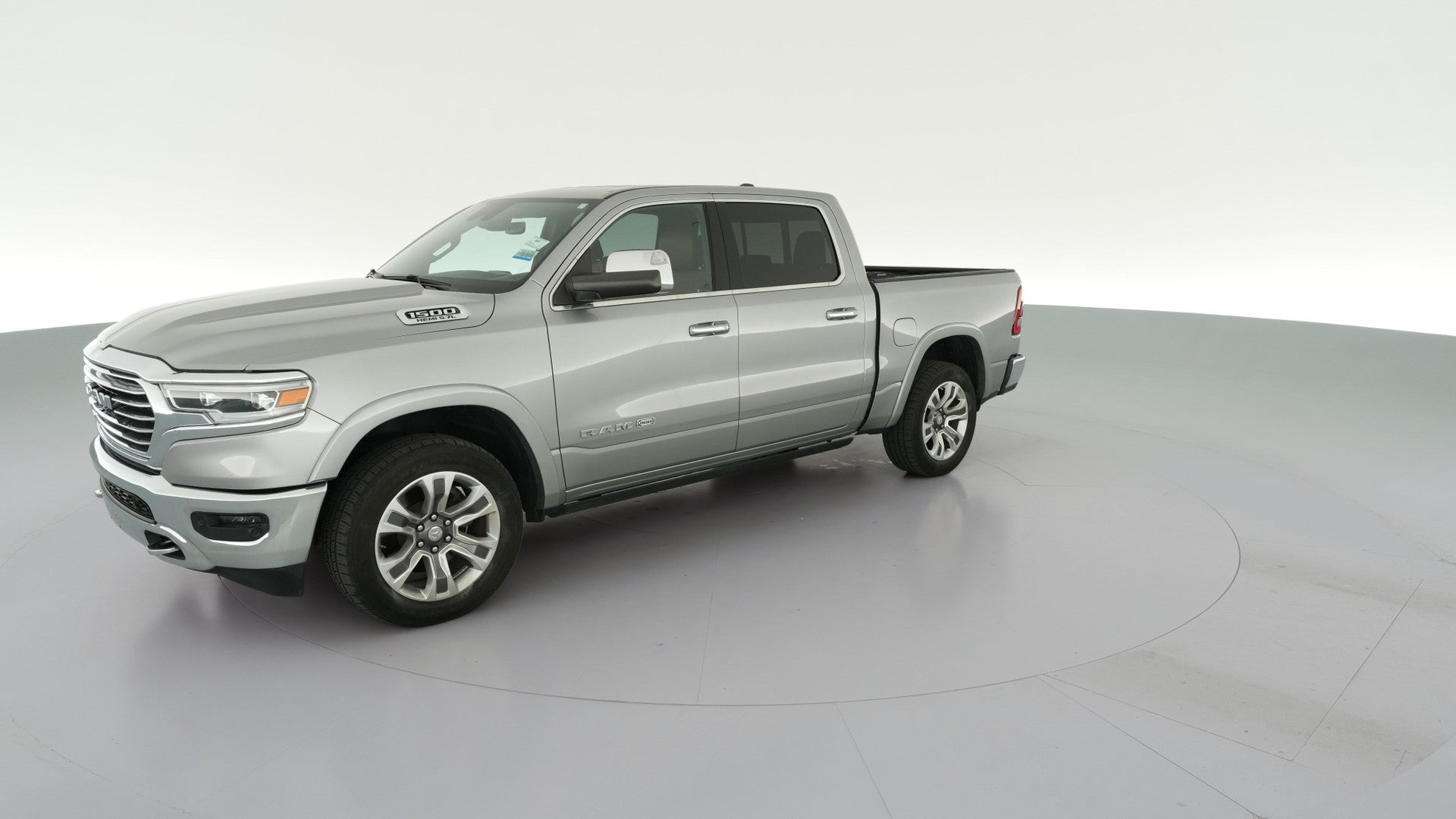 2019 Ram 1500 Crew Cab vehicle photo