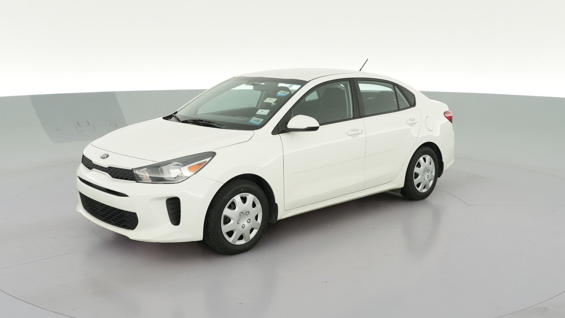 2020 Kia Rio vehicle photo