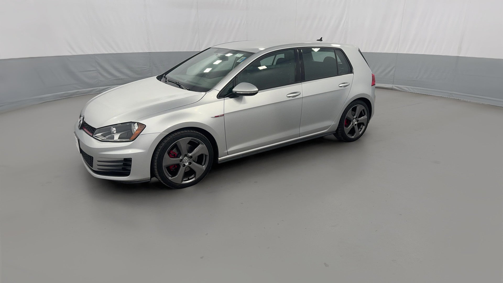 2017 Volkswagen Golf GTI vehicle photo