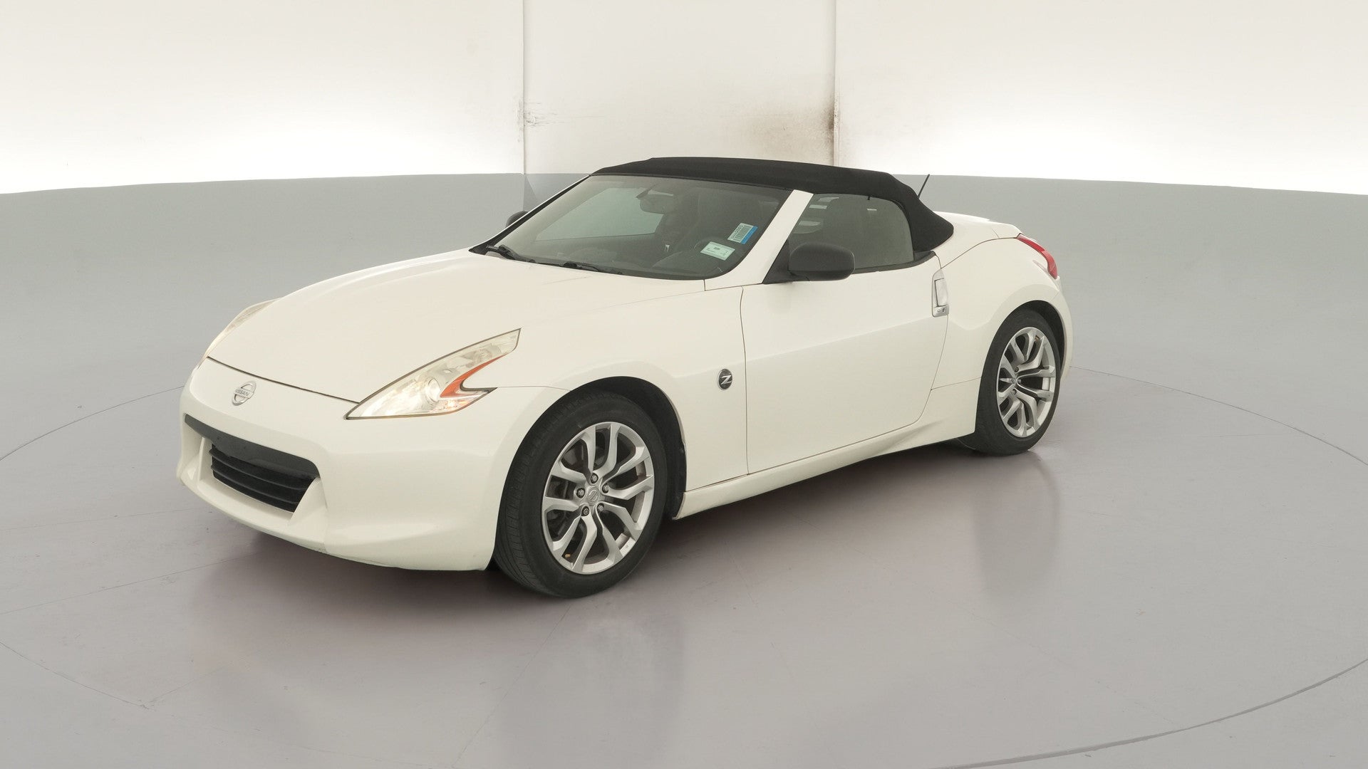 2011 Nissan 370Z vehicle photo