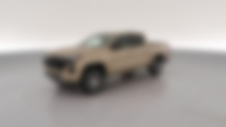 2024 Chevrolet Colorado Crew Cab vehicle photo