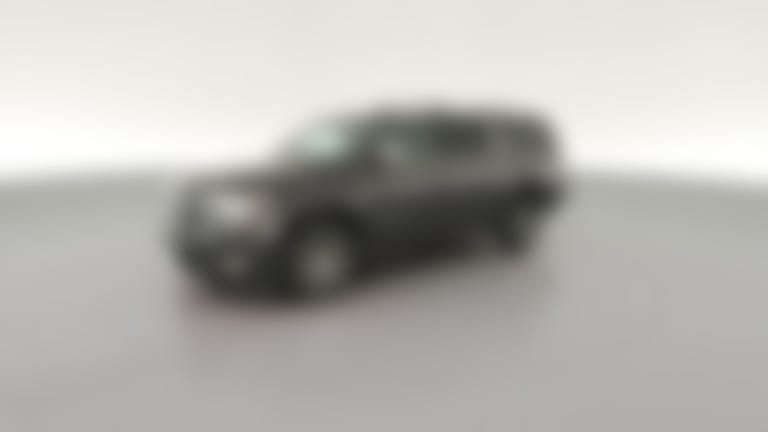 2018 Chevrolet Suburban vehicle photo