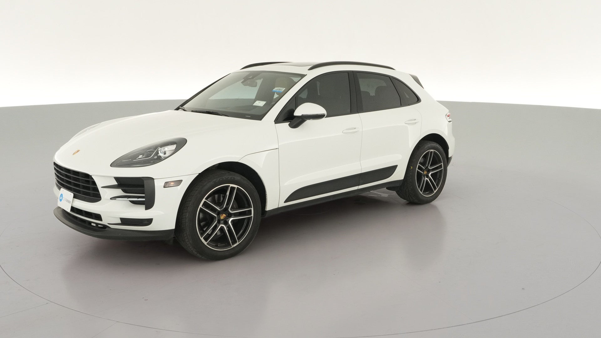 2020 Porsche Macan vehicle photo